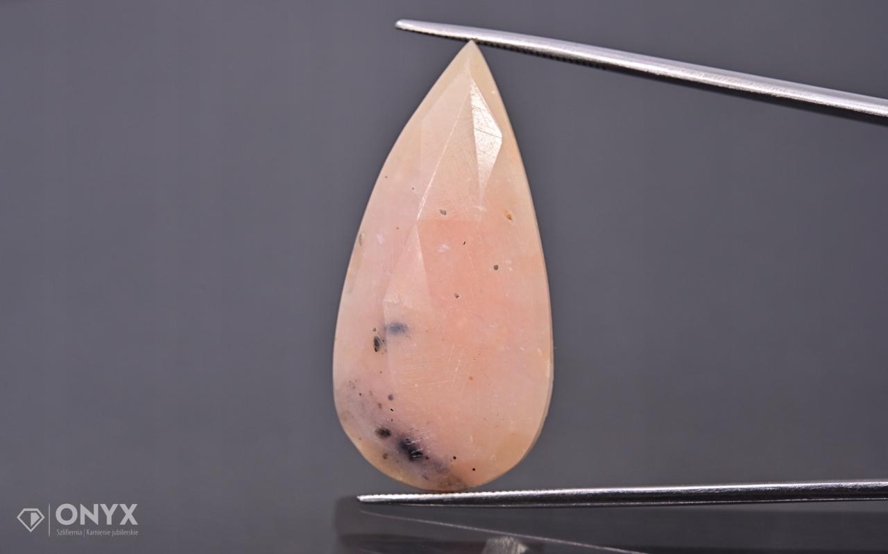 Opal růžová fazetovaná rozeta slza 34x17 mm