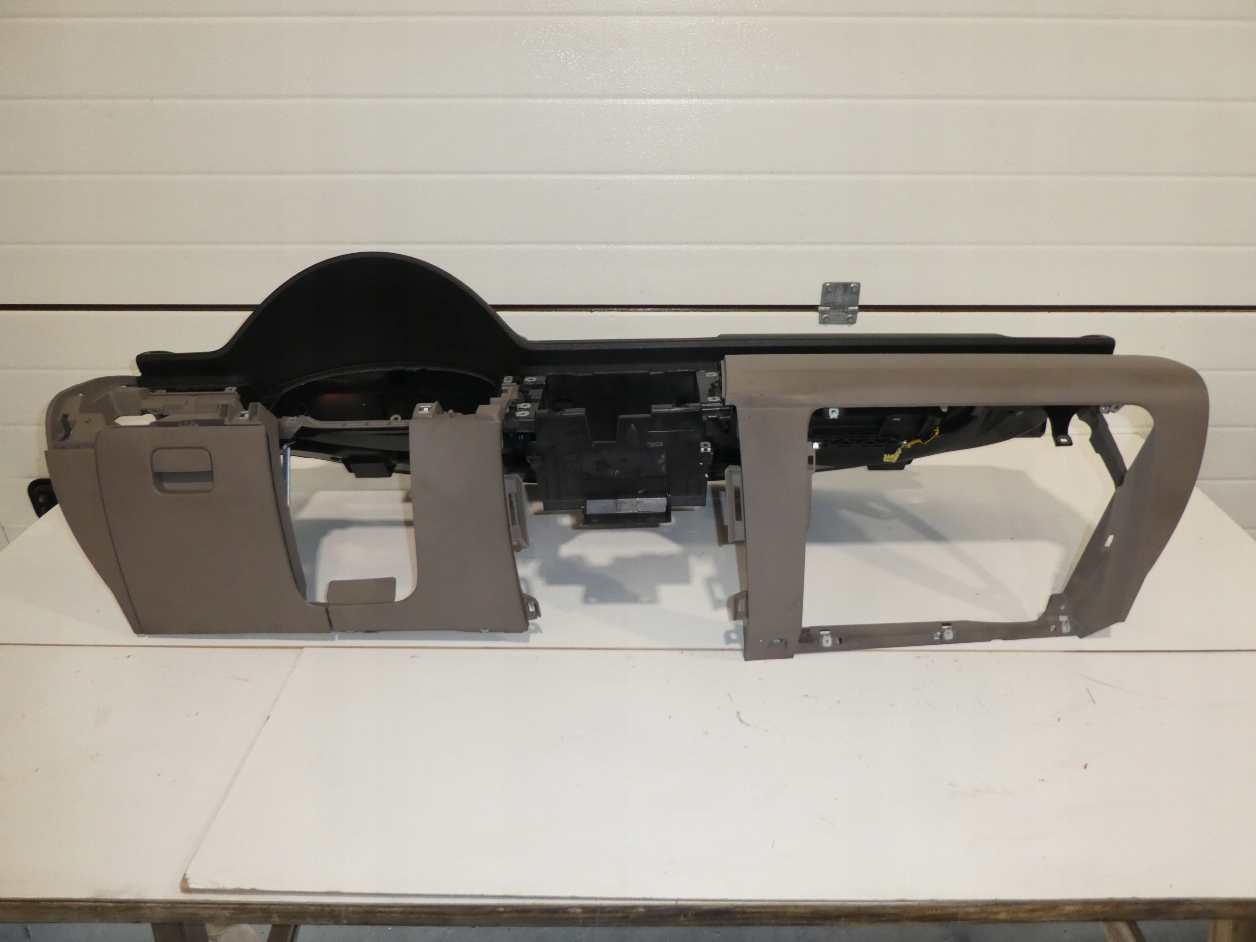 VW PASSAT B6 dashboard console airbag