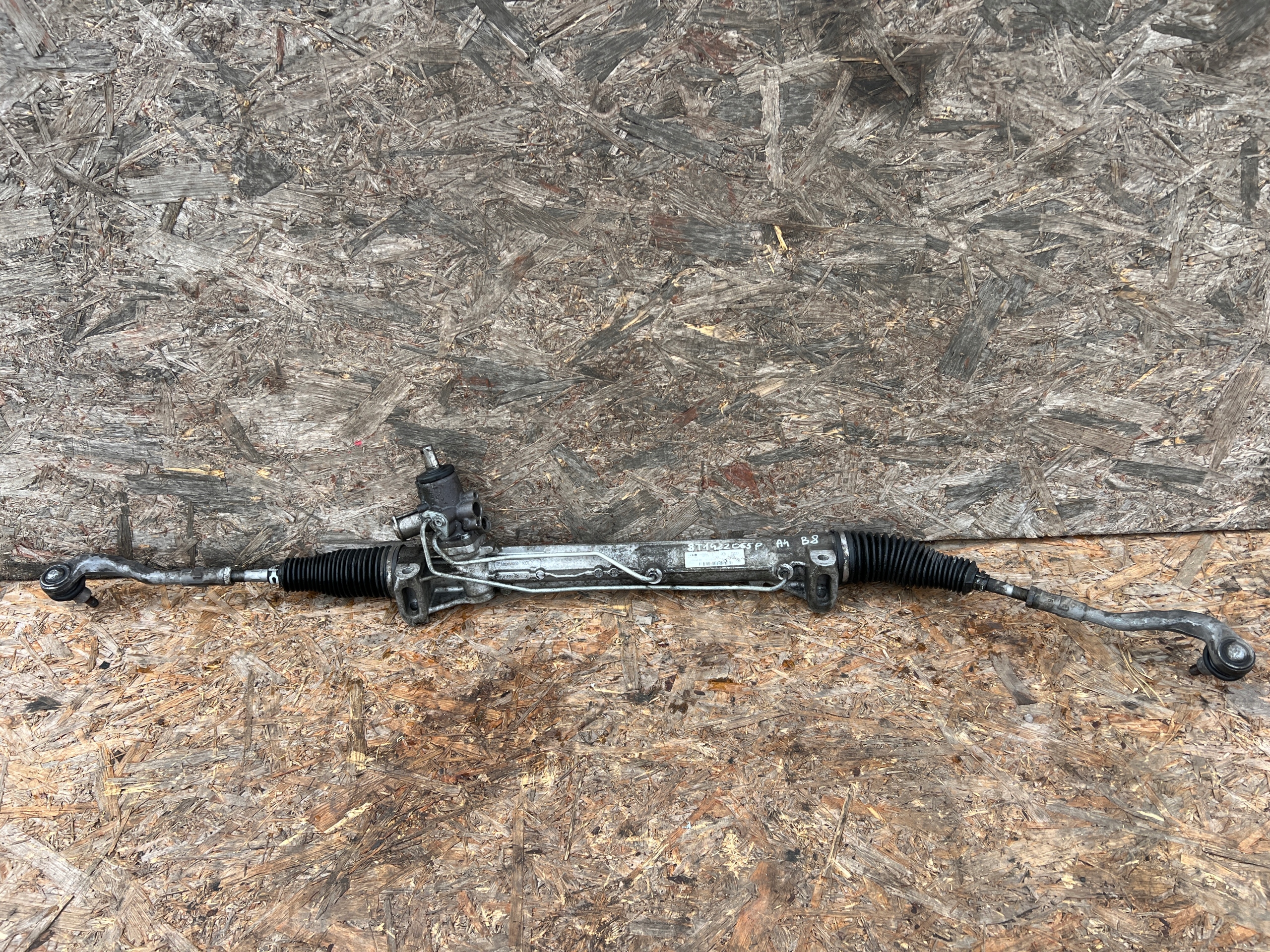 Boîter direction AUDI A4 B8 8T1 A5