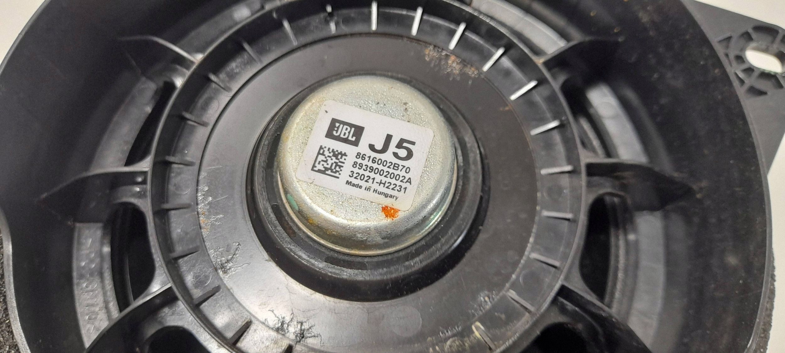 Toyota Corolla E21 4X speakers Oryginalne JBL 8616002D10 (E1)