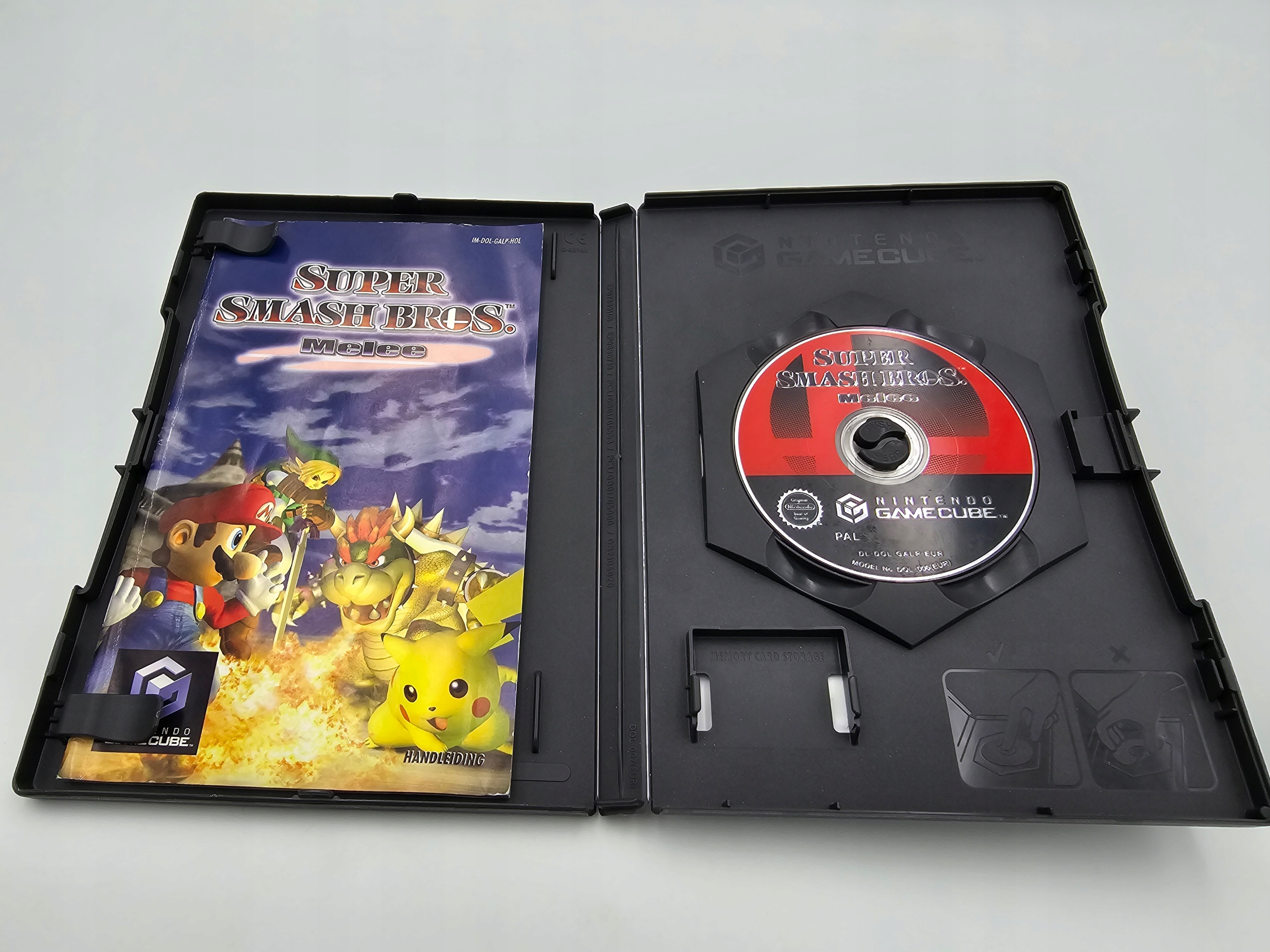 NINTENDO GAMECUBE SUPER SMASH BROS MELEE Wydawca Nintendo