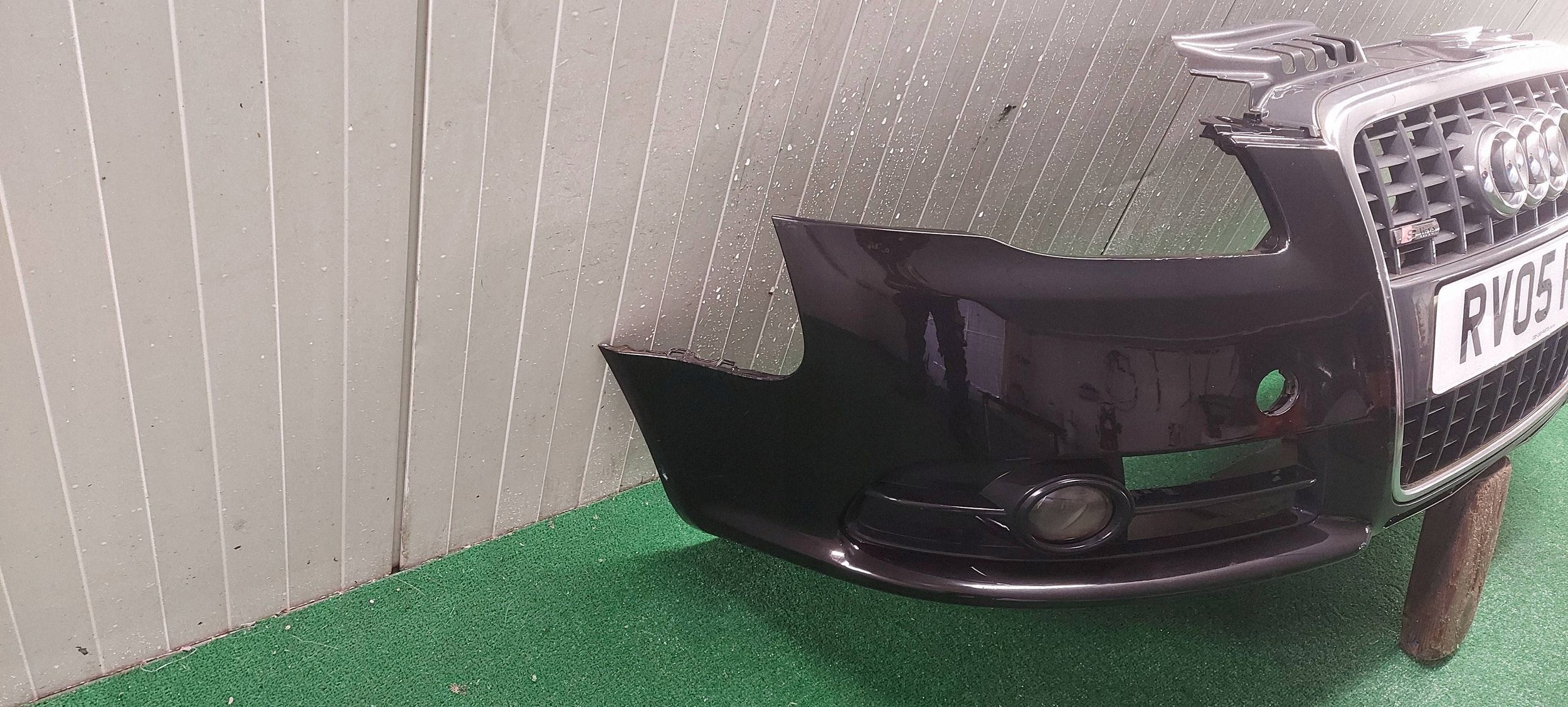bumper front complete AUDI A4 B7 S-LINE LAK: LZ9Y