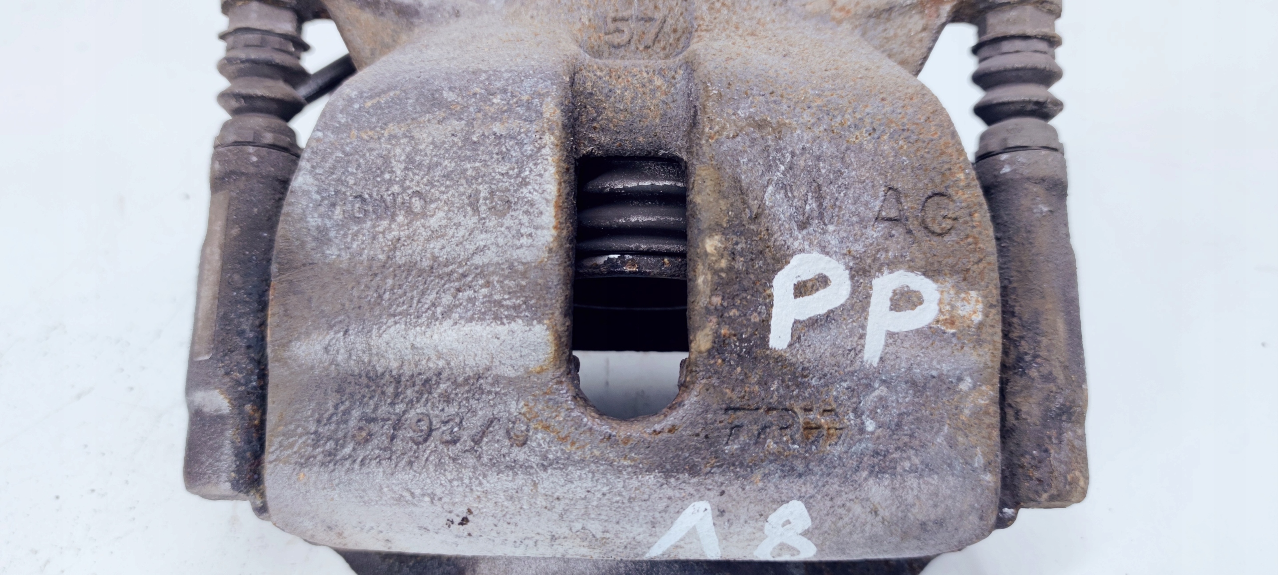 caliper brake JARZMO right front AUDI A3 8V