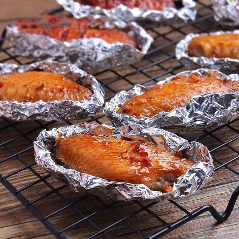 FOLIA ALUMINIOWA CATERINGOWA 29CM SPOŻYWCZA 0,8KG Marka Montip