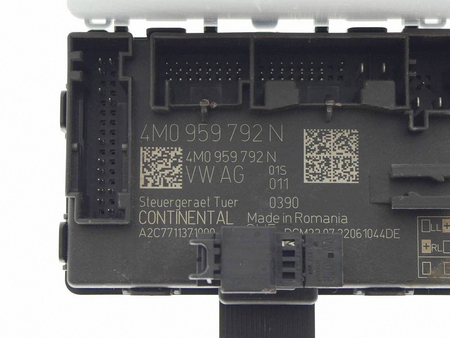 module control unit door right front PORSCHE TAYCAN 9J 4M0959792N