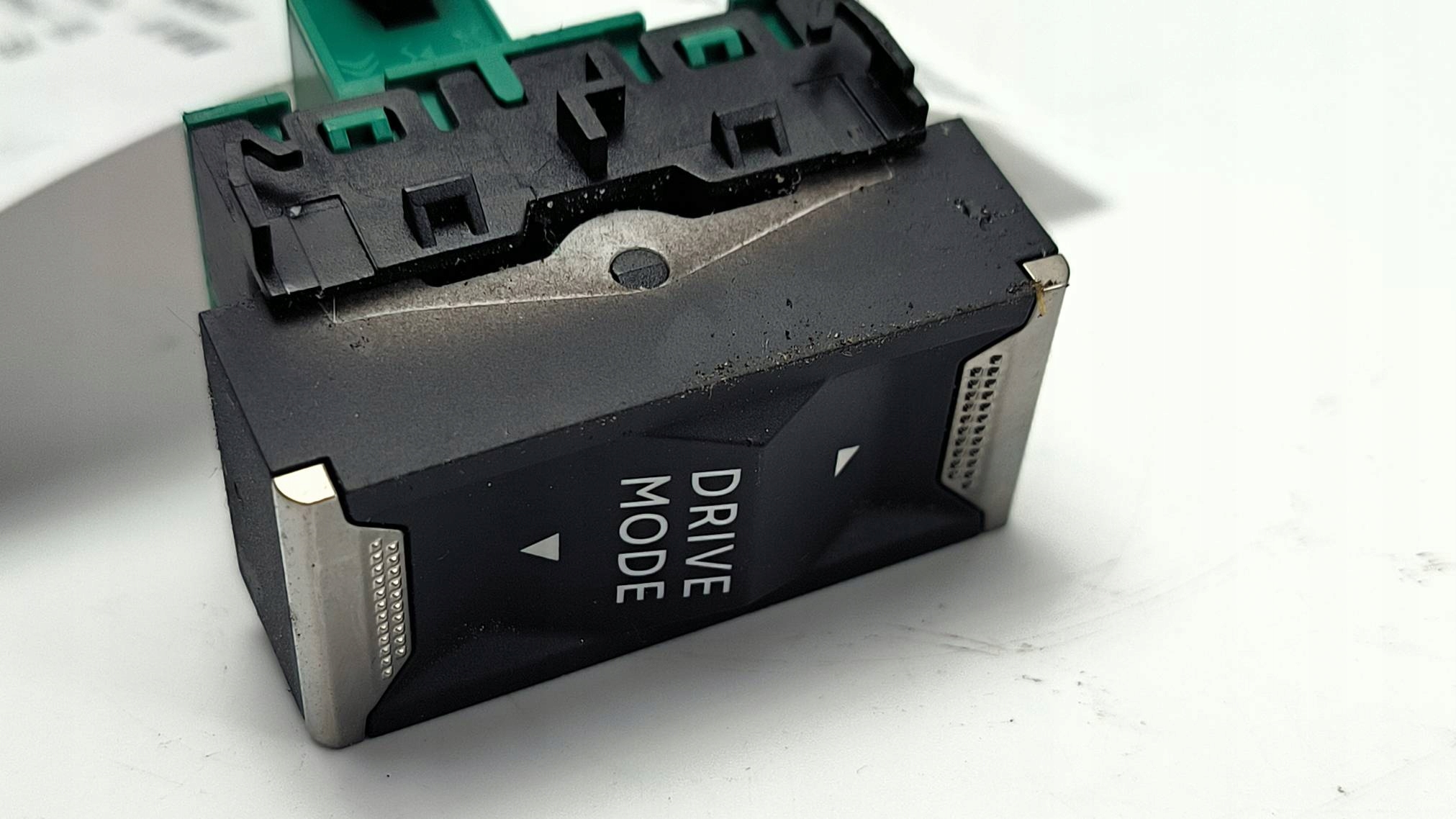 button switch TRYBOW running 9815635480 PEUGEOT E-208