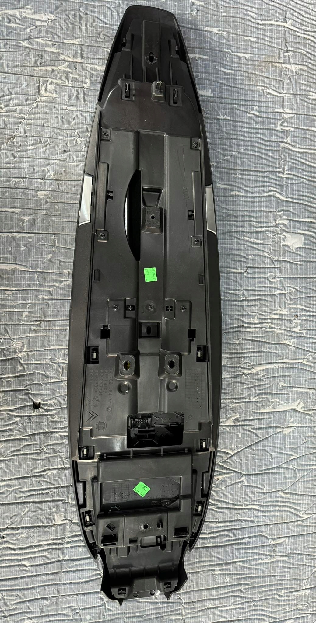 PANEL PODSUFITKI CITROEN DS5 9678259477 Funkcje inne