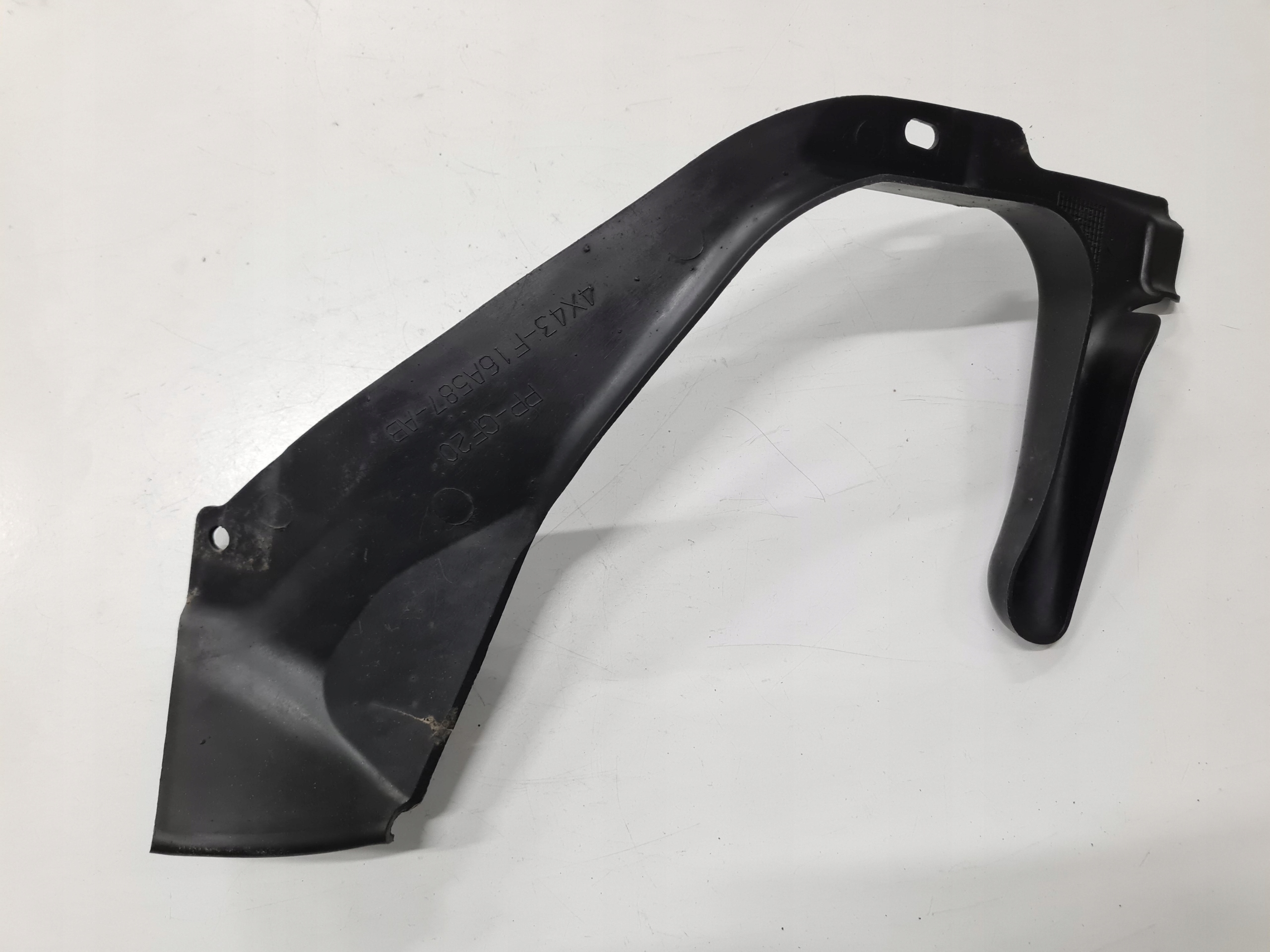 OSŁONA BOCZNA SILNIKA LEWA JAGUAR X-TYPE Typ samochodu Samochody osobowe