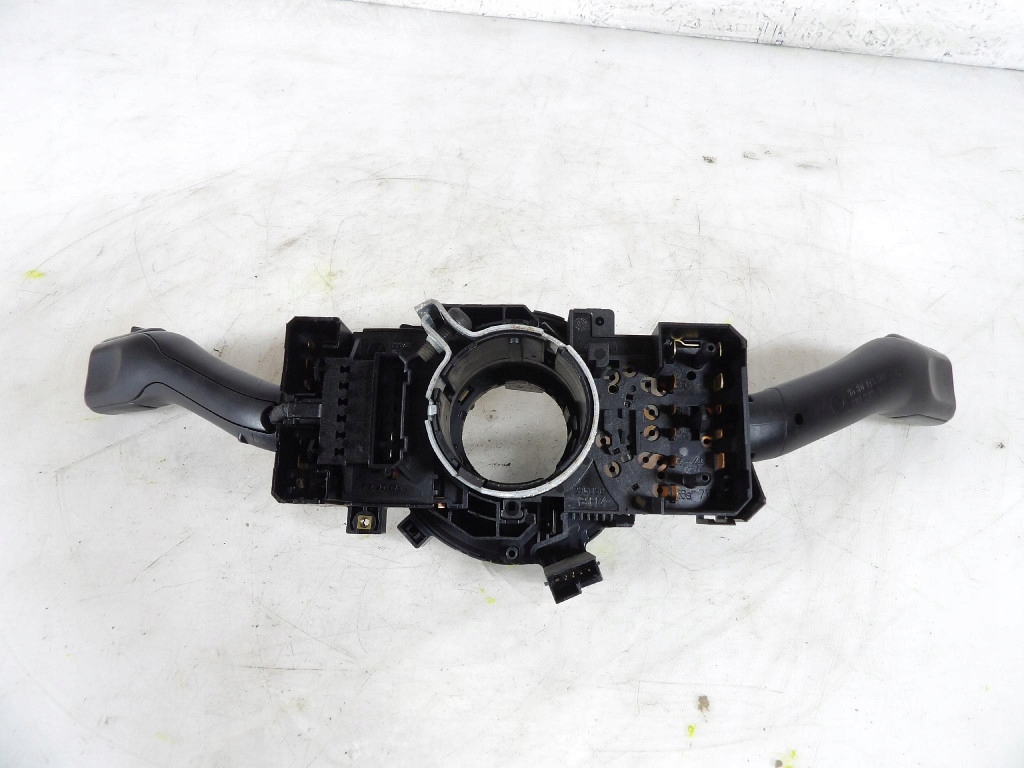 VW PASSAT B5 Commodo essuie glace 3L0953513