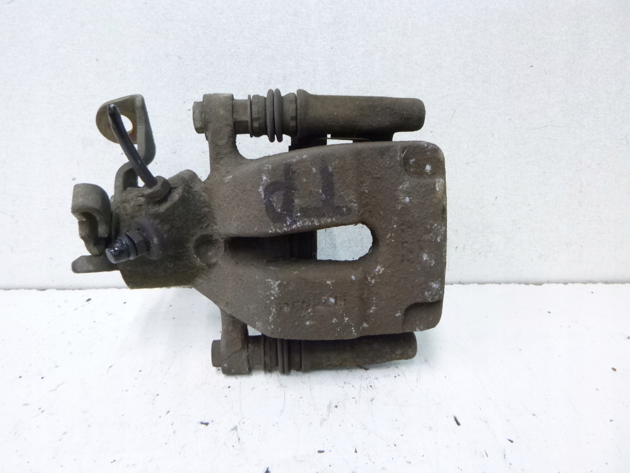 caliper brake rear part right Renault Scenic II 1.9DTI 2004r.