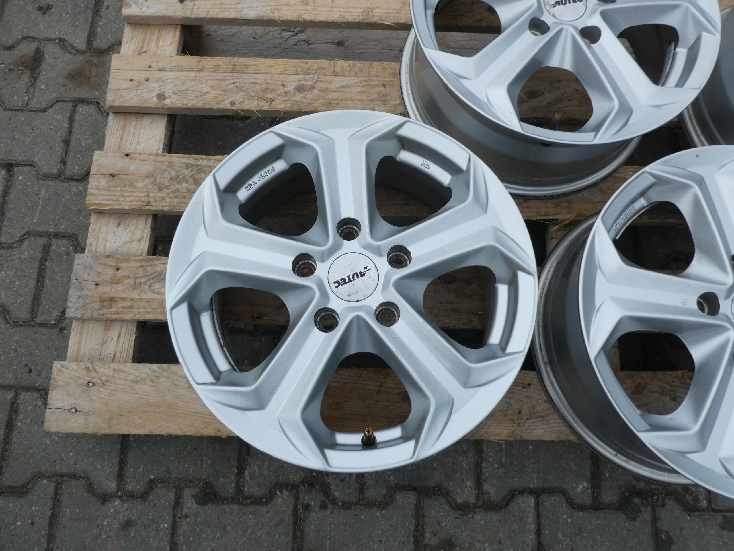 4X discs aluminium disc VW T5 T6 KBA 48808 5X120