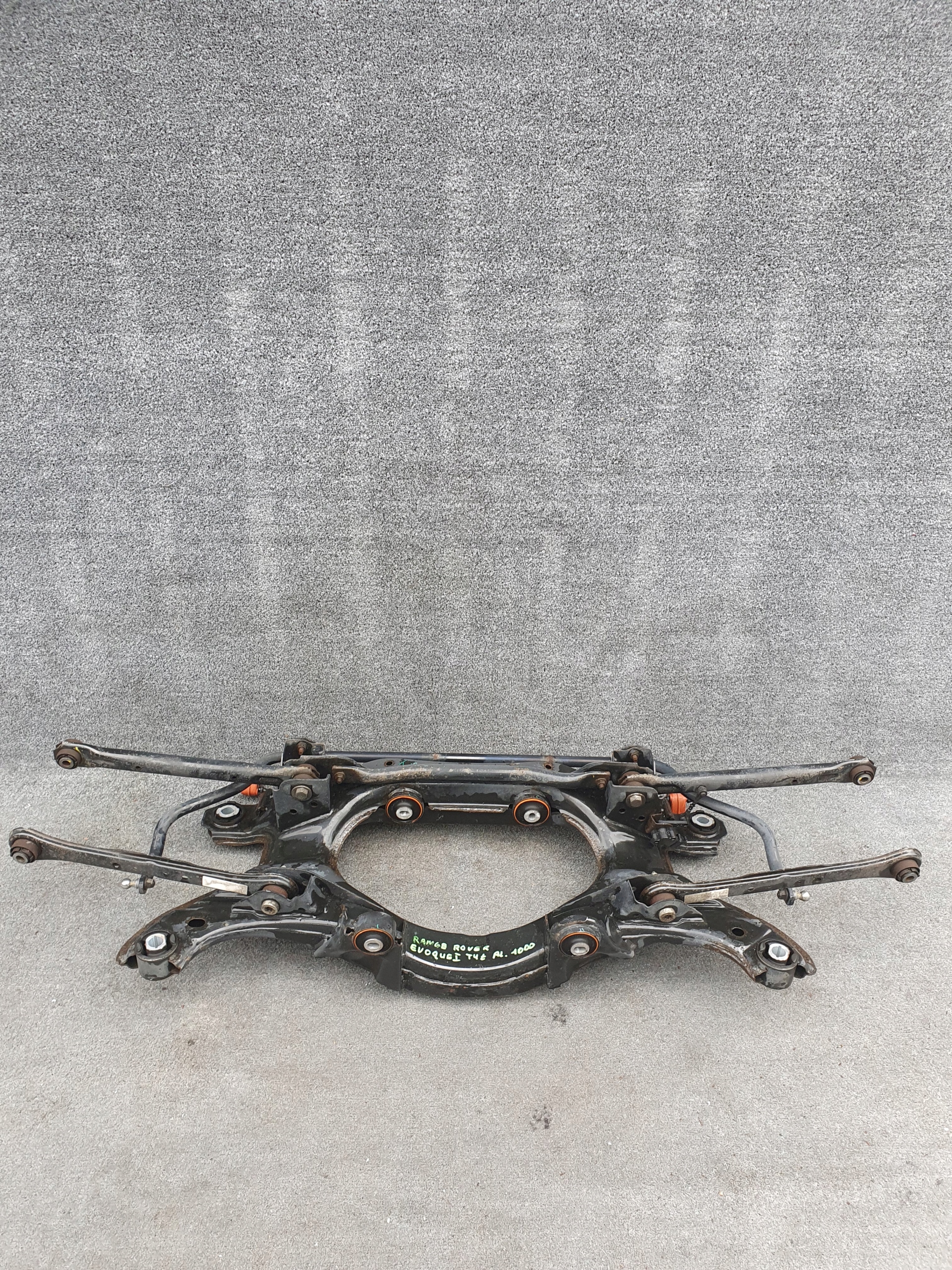 рама подрамник зад Range Rover Evoque и РЕСТАЙЛИНГ 2.0 d