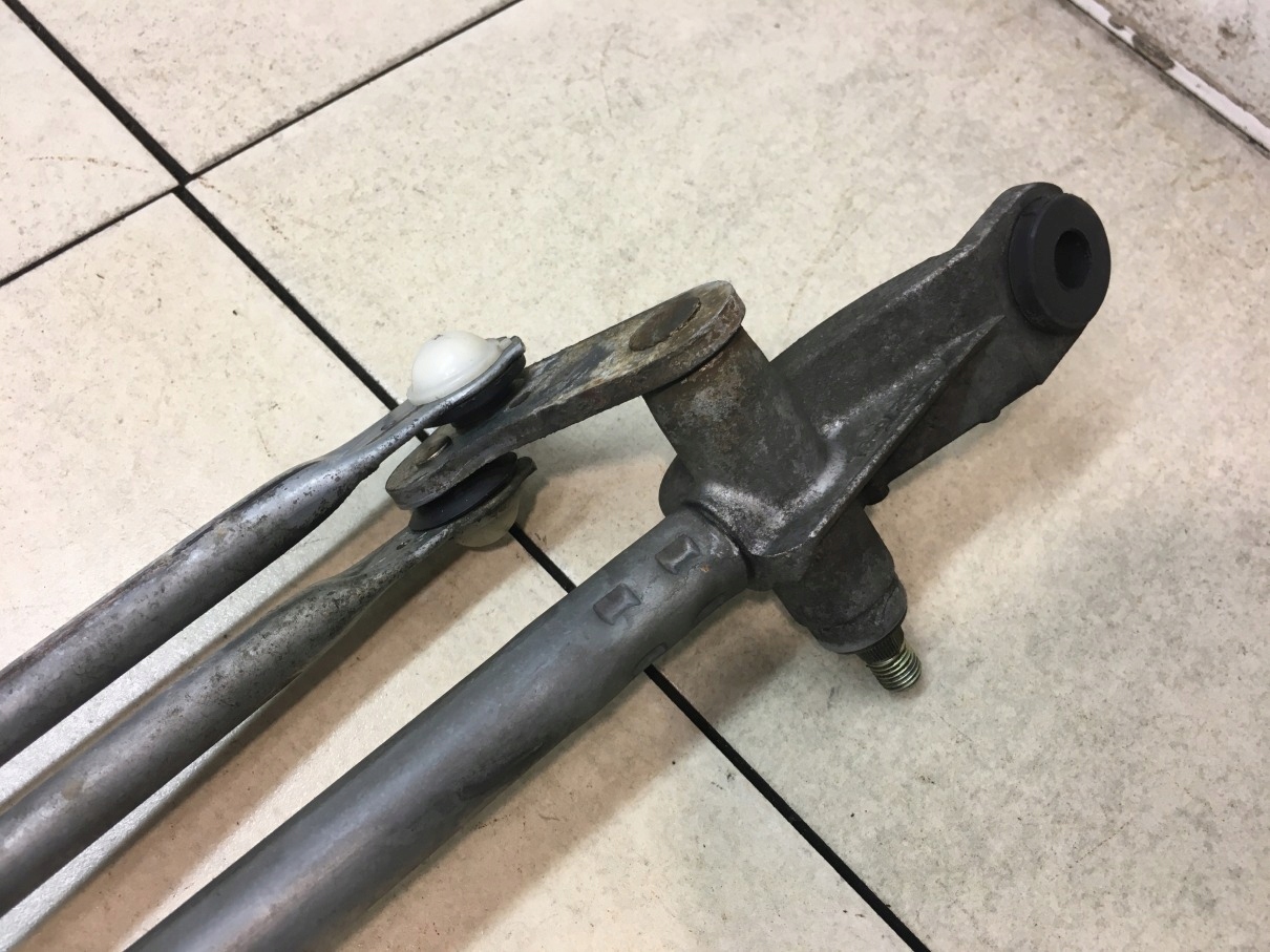 wiper mechanism front SUBARU LEGACY III