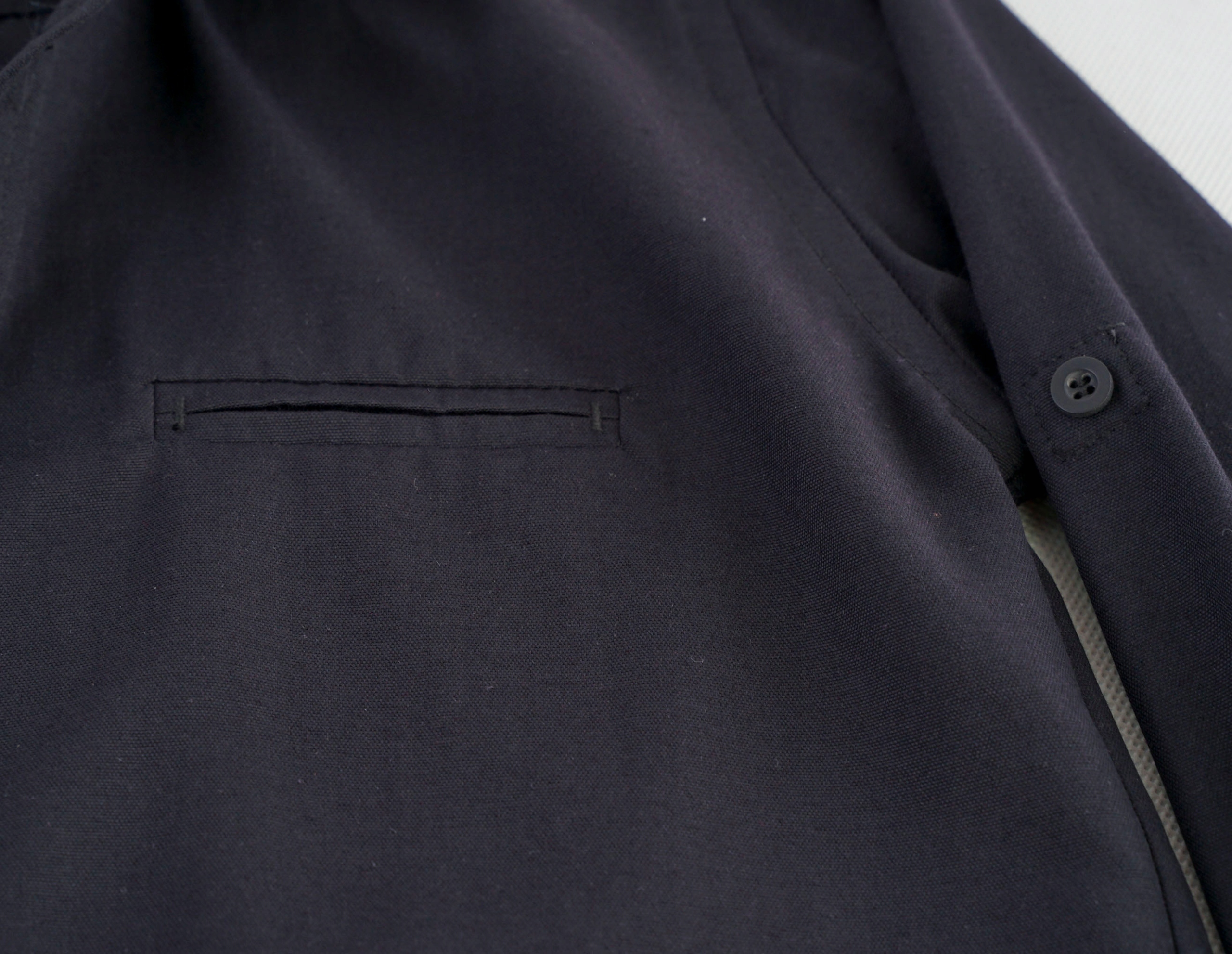 Chłopięca koszula długi rękaw czarna gładka z kołnierzem regular Kada 140 Marka Inna marka