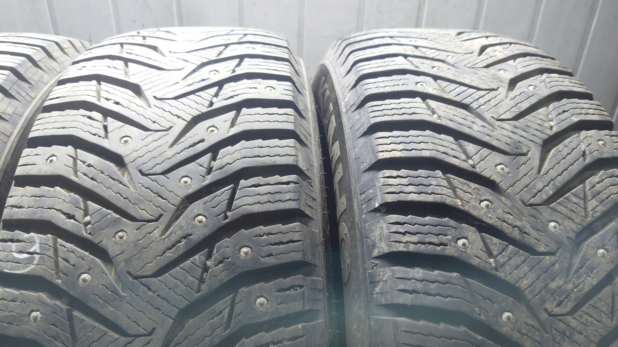 4x Kumho Winterkraft 215/65/16 Marka Kumho
