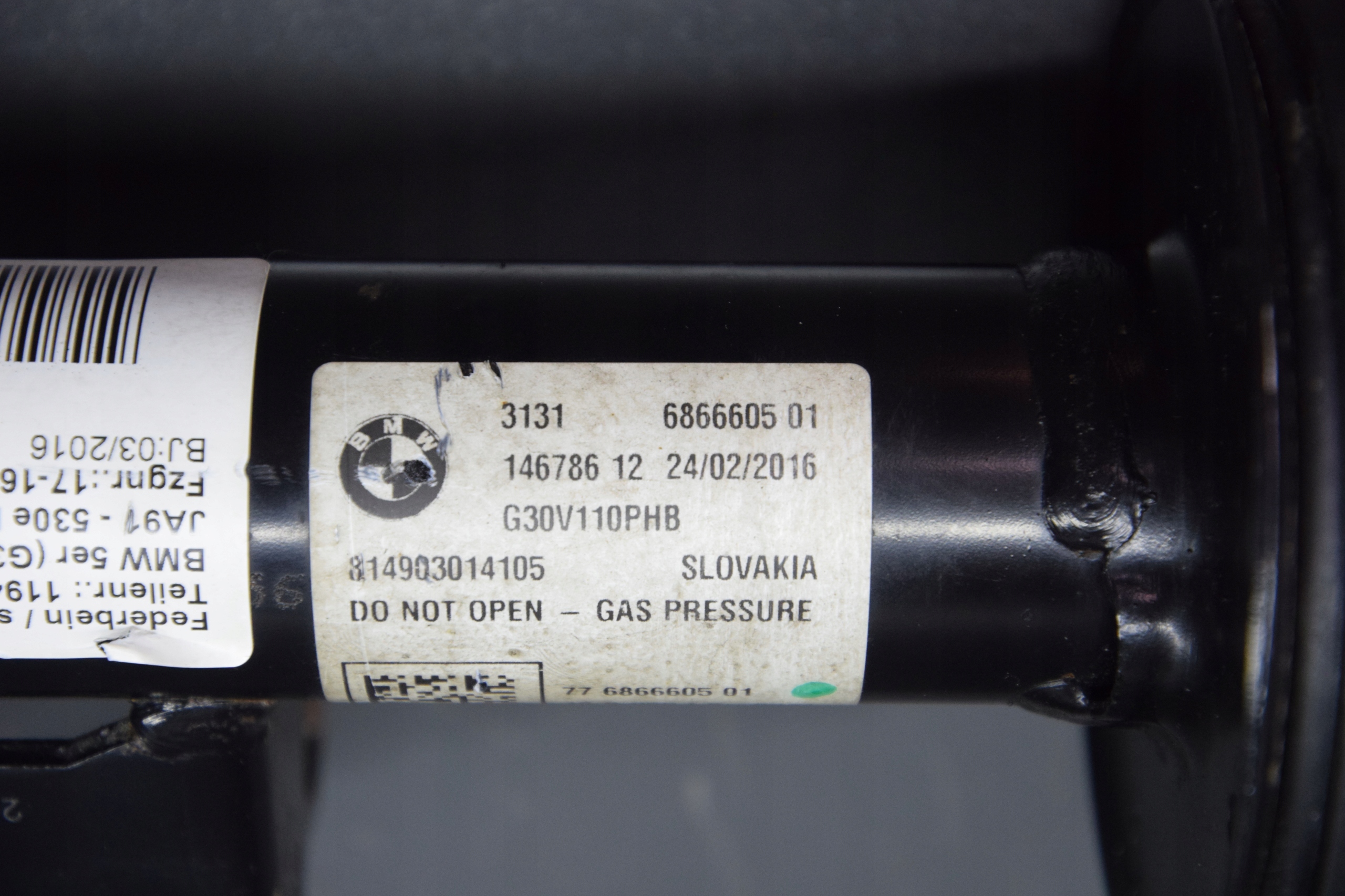 shock absorber left front BMW 5 G30 530e 6866605 3649km