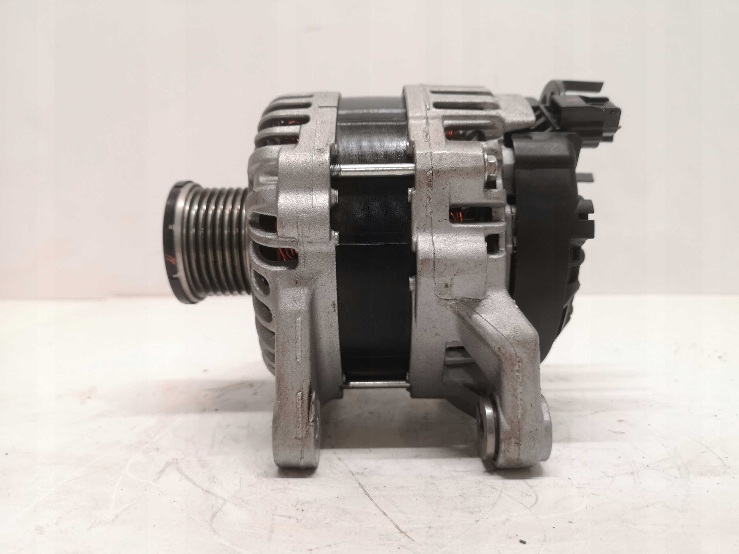 NISSAN RENAULT ALTERNATOR 231009933R -B 120A