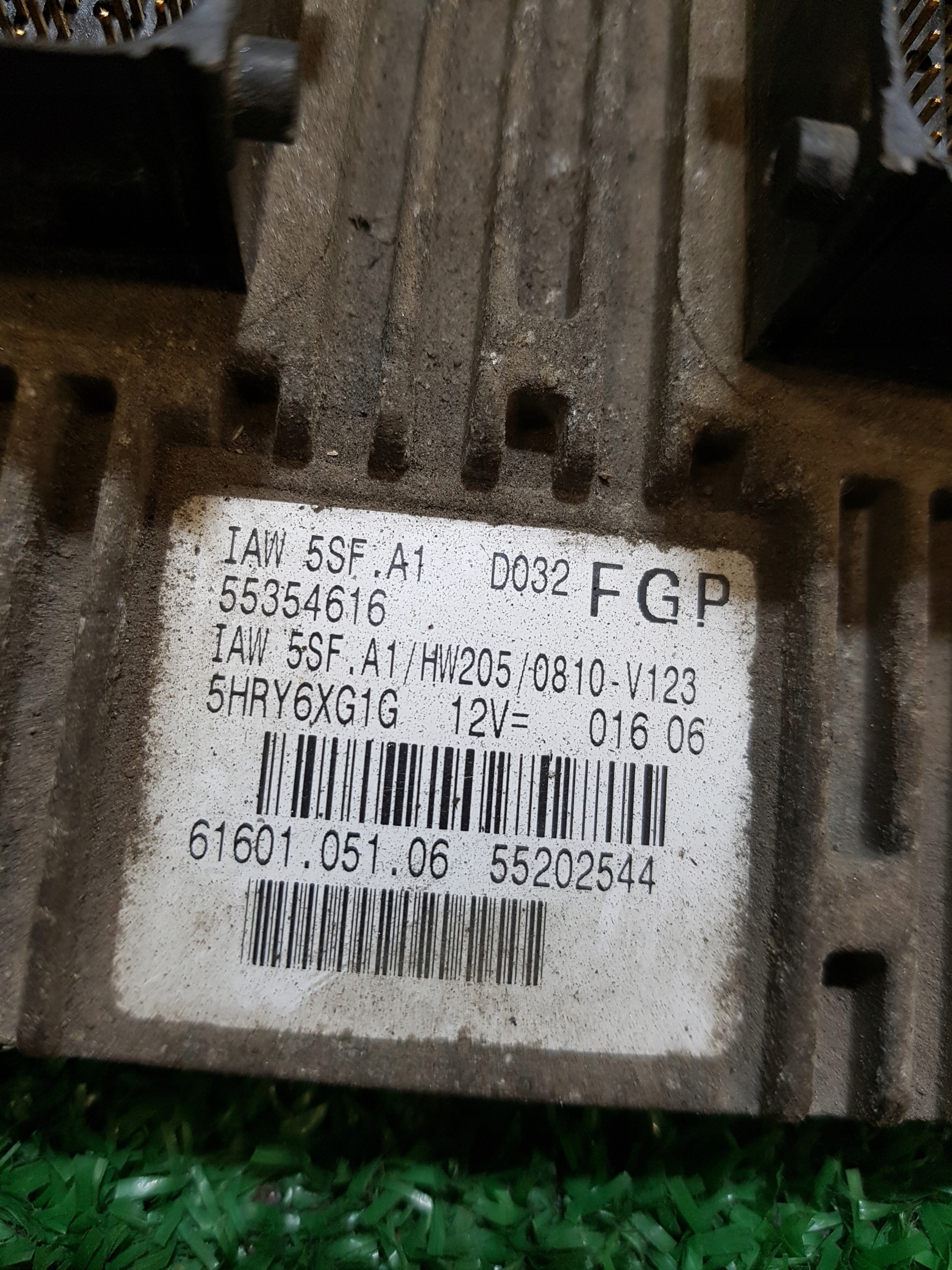 computer of the engine control unit FIAT STILO 55354616 IAW5SFA1