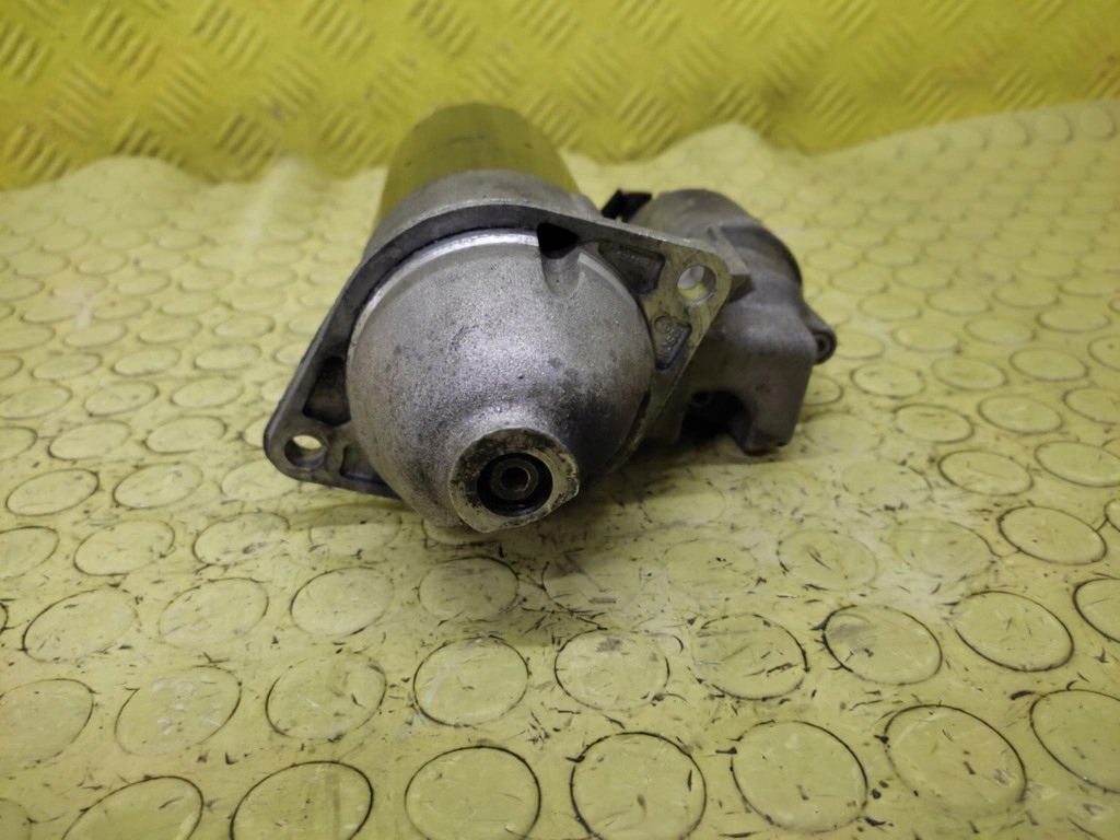 MERCEDES VANEO 1.7 D starter 0001115008
