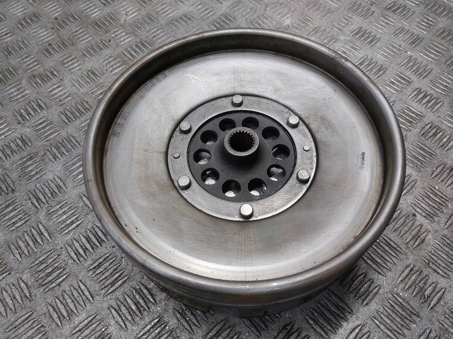 wheel flywheel AUDI A5 8T 2.7 TDI 0AW105317L