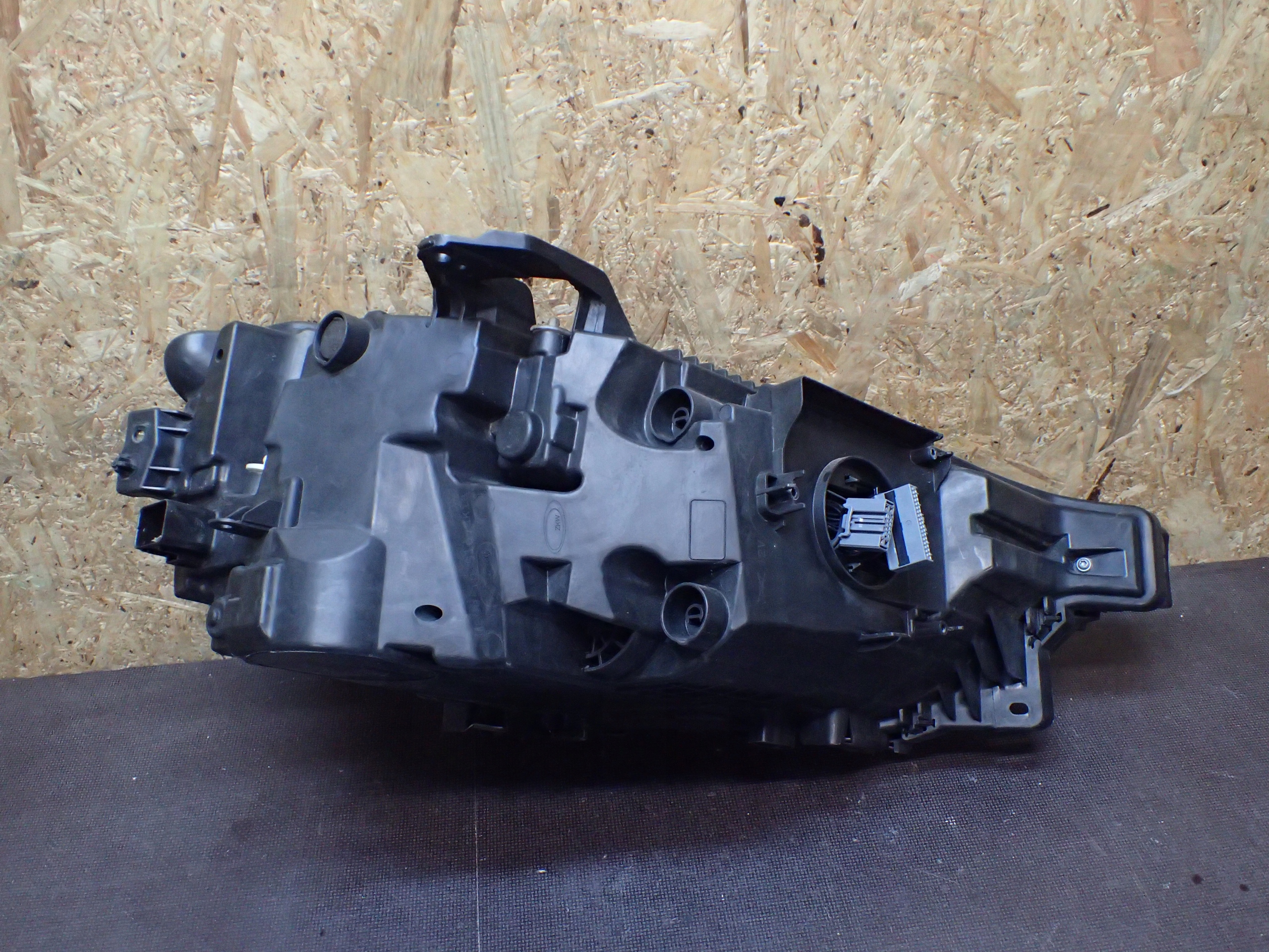 LIGHT FRONT LEFT VOLVO XC60 II 2 17- FULL LED