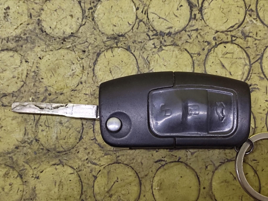 FORD FOCUS MK2 ignition key 3M513F880AE