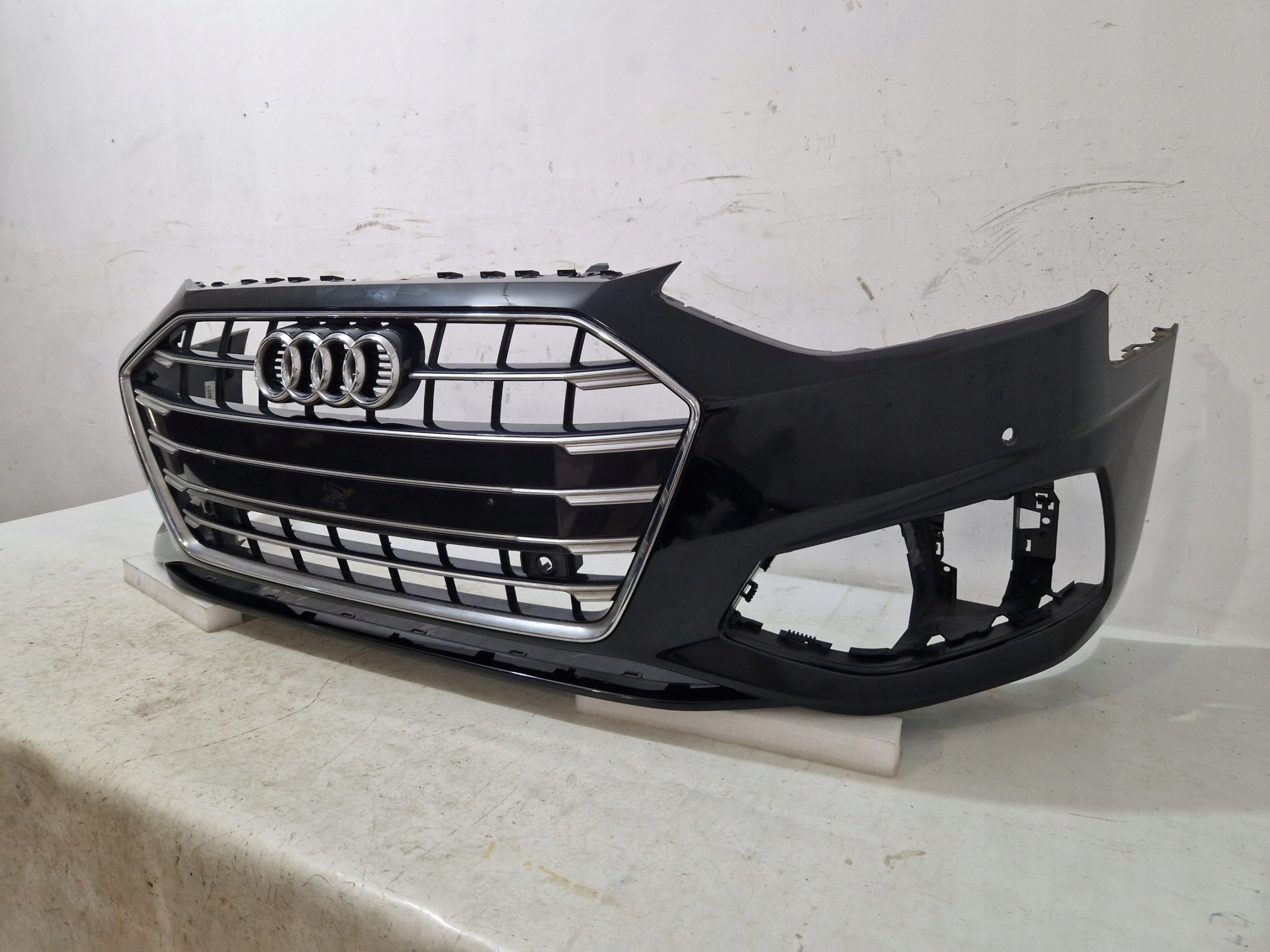 AUDI A4 B9 8W 19- LIFT bumper front front 8W0807437AH