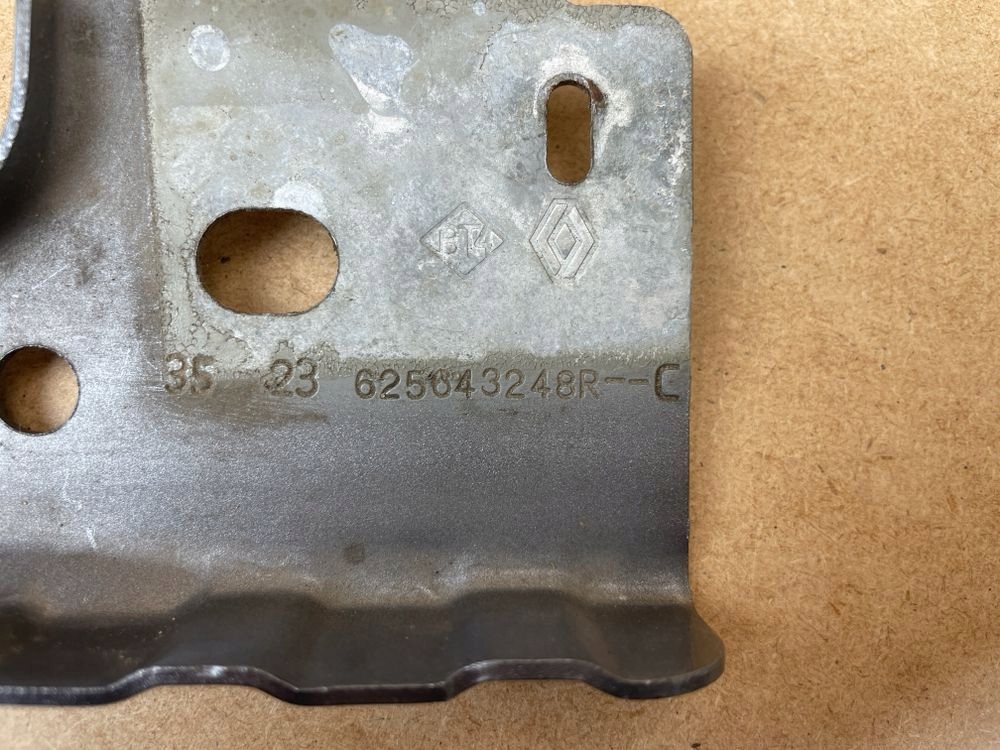Console Poignée Support plaque Aile Droite Avant RENAULT AUSTRAL 2022- 625643