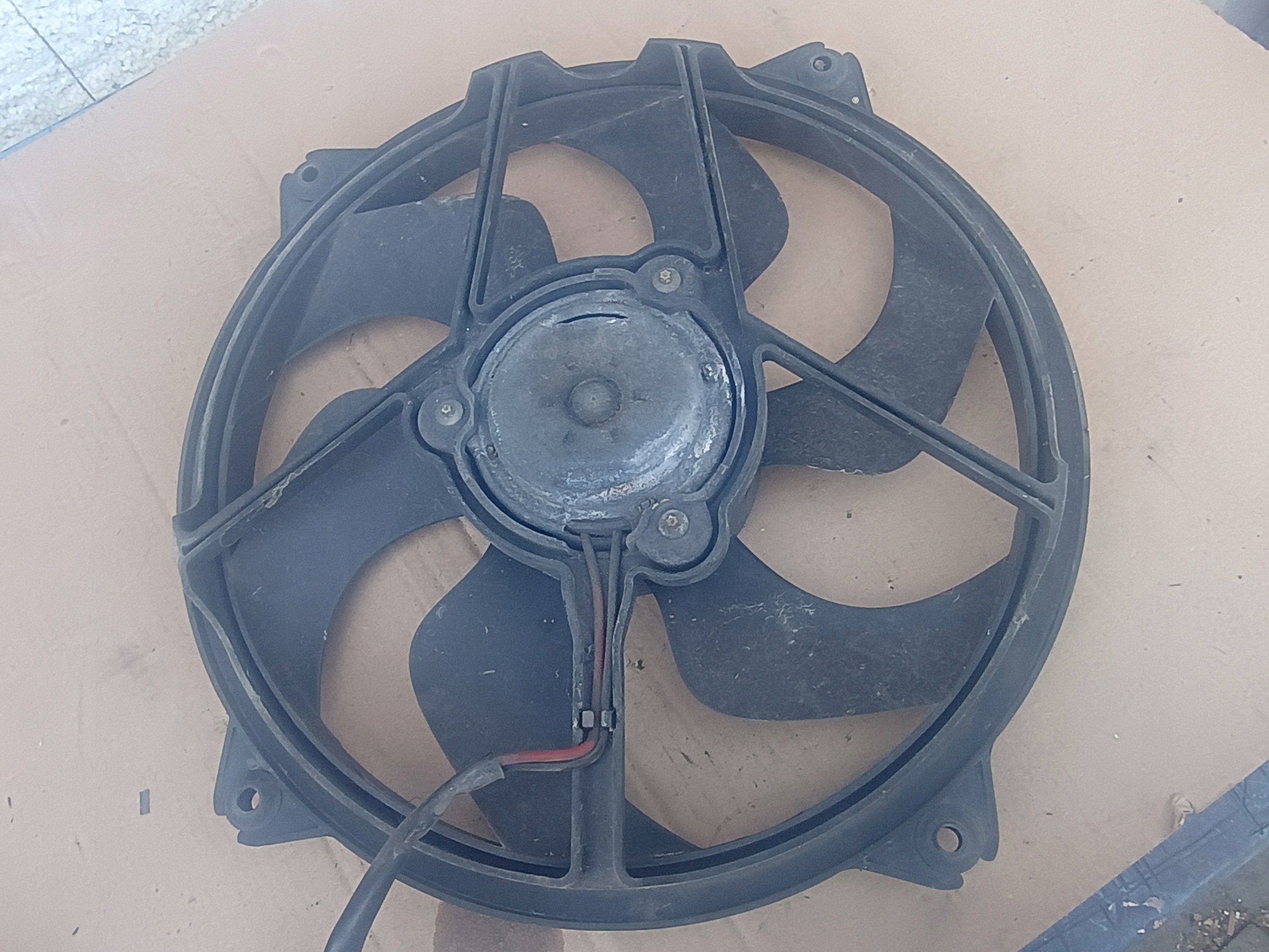 ventilátor chladiče PEUGEOT CITROEN 2.0 HDI