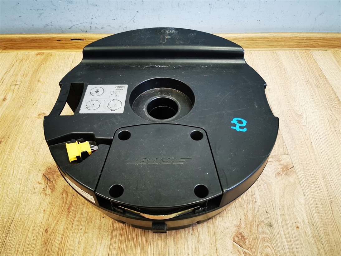 AUDI Q7 4L 05-10 GŁOŚNIK SUBWOOFER BOSE 4L0035382A