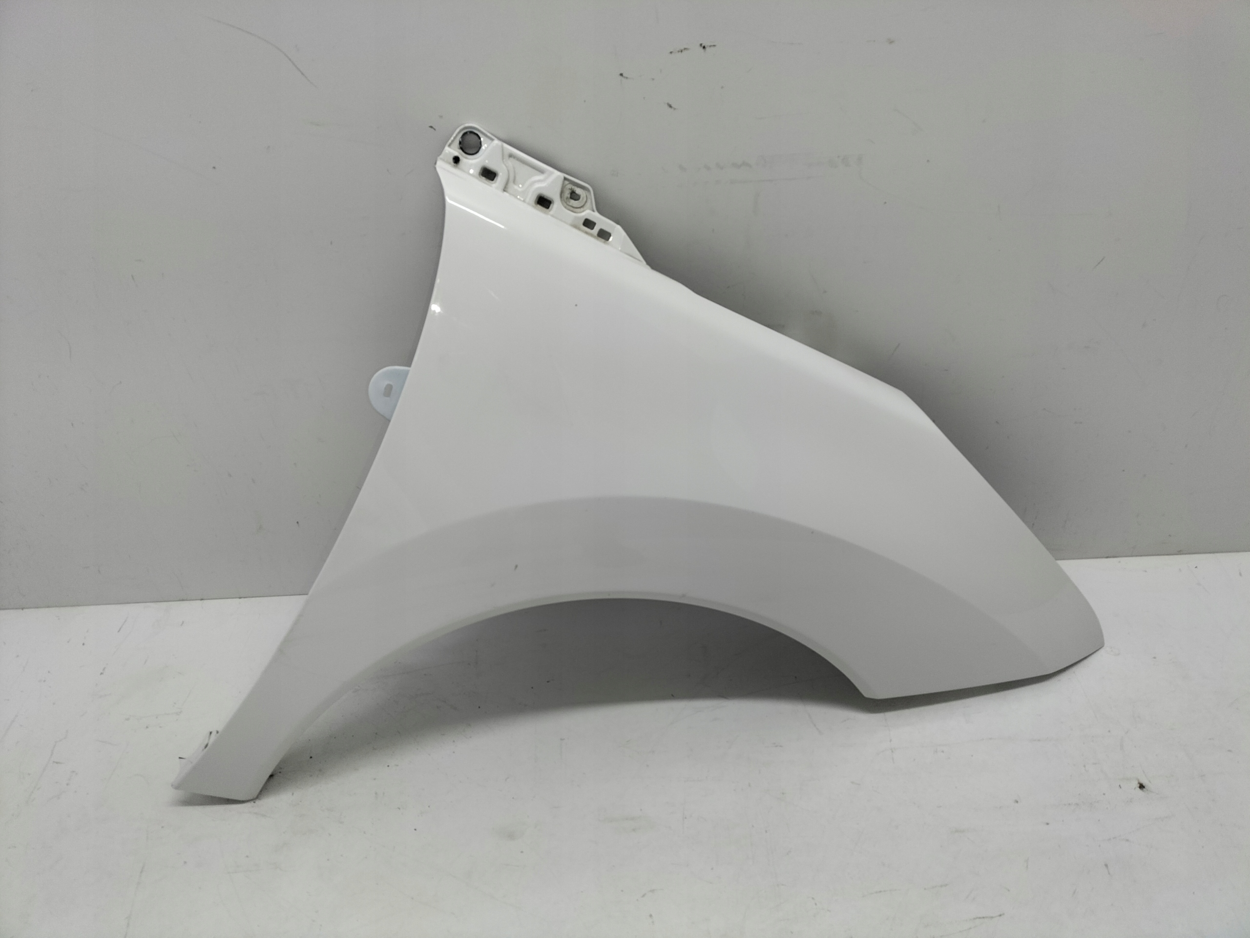 fender front front right PEUGEOT 3008 and 09-16