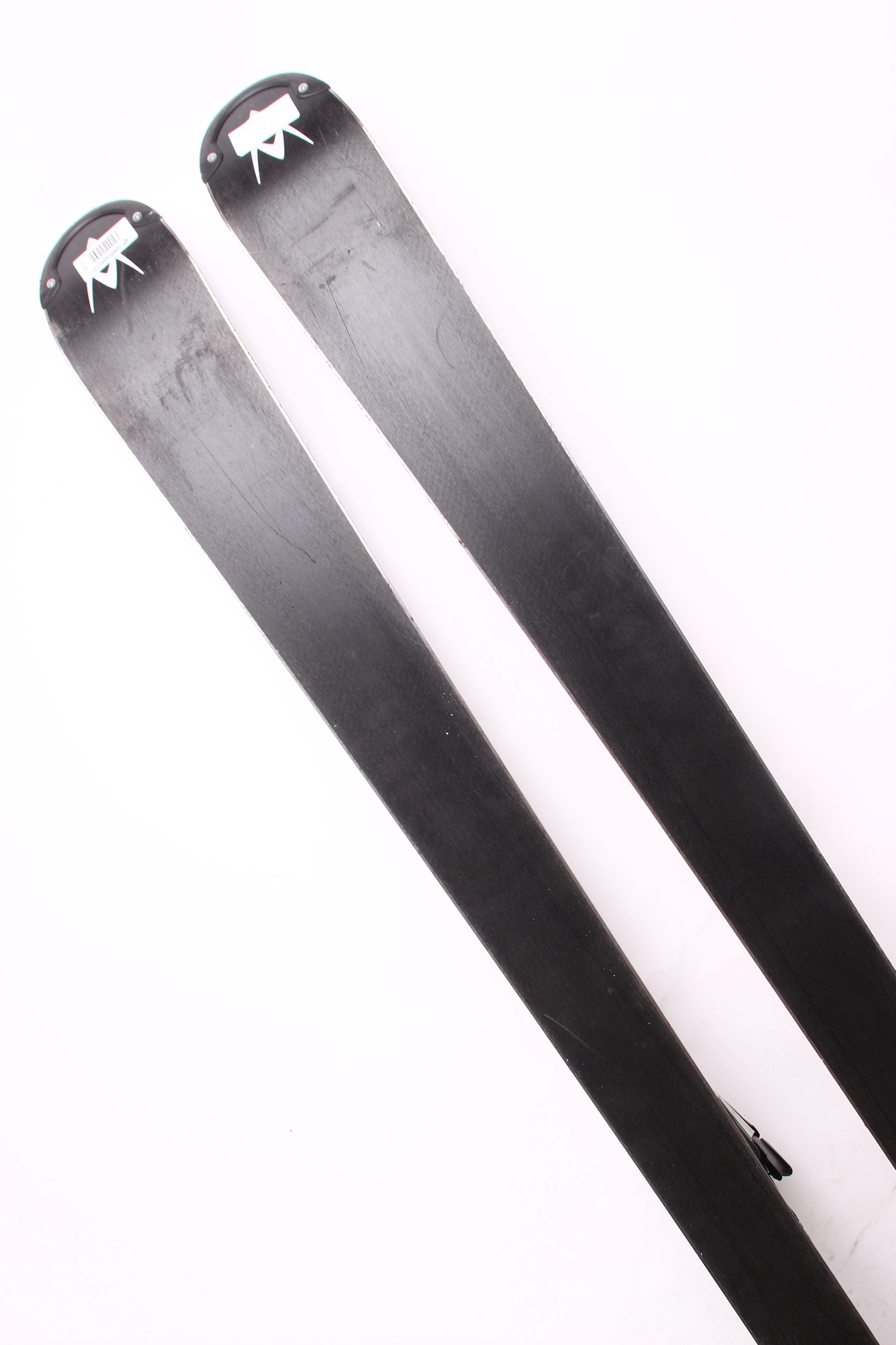 Narty VOLKL AC1 177 cm + WIĄZANIA Twardość (flex) miękkie