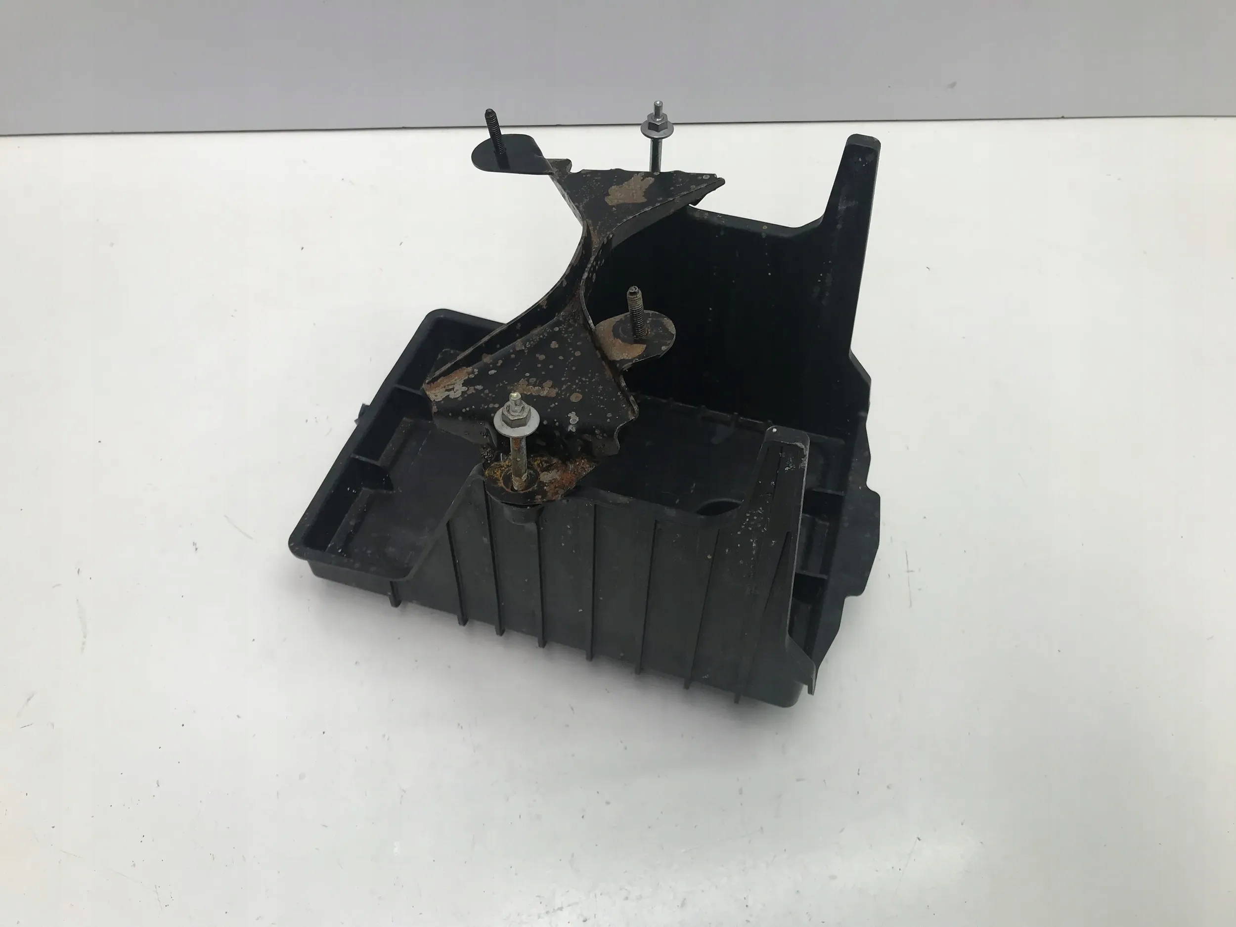 Mazda CX-60 CX60 2023 2.5 HYBRYDA OBUDOWA PODSTAWA AKUMULATORA KBB356041