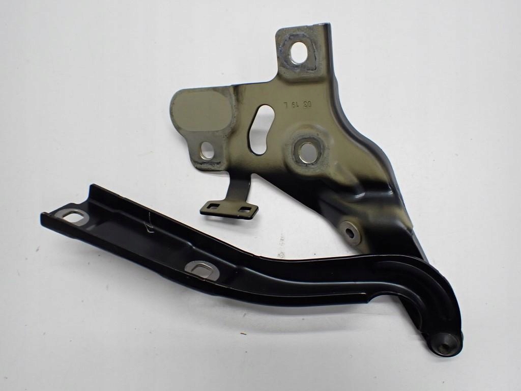 ПЕТЛЯ КАПОТА ЛЕВЫЙ ПЕРЕД ORYGINALke823301 AUDI Е-ТРОНke9r