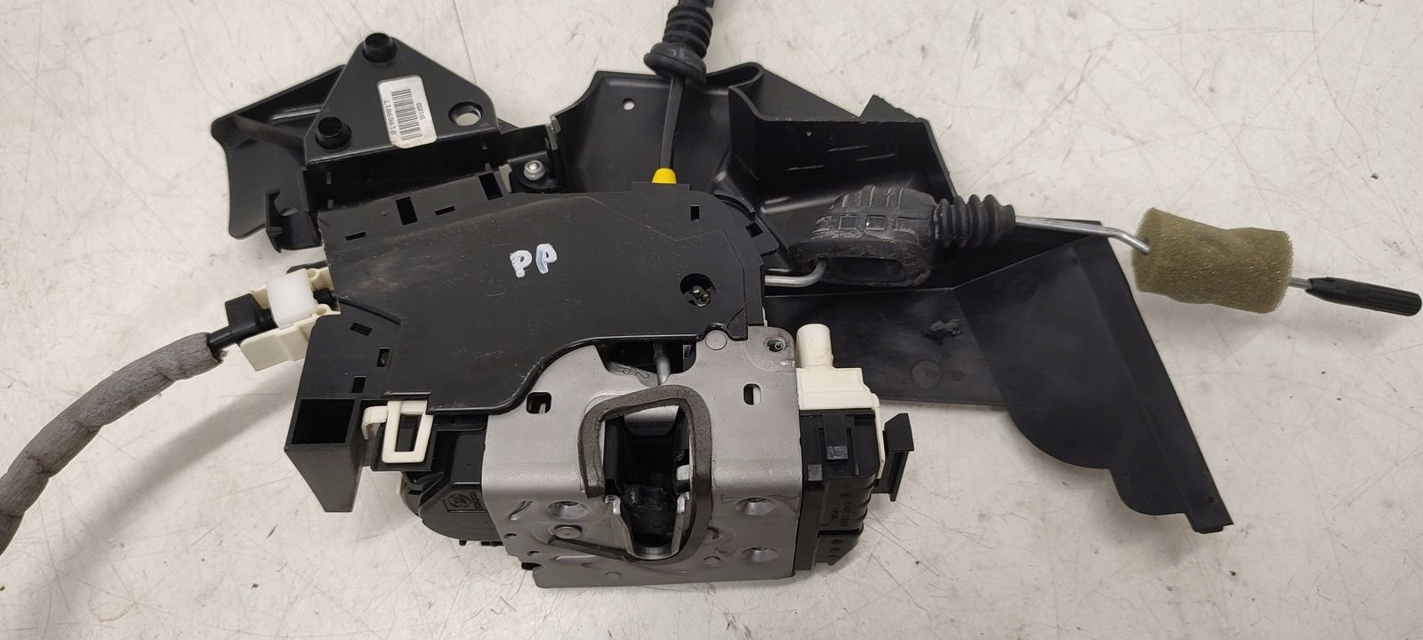 lock door front front right Mercedes W204