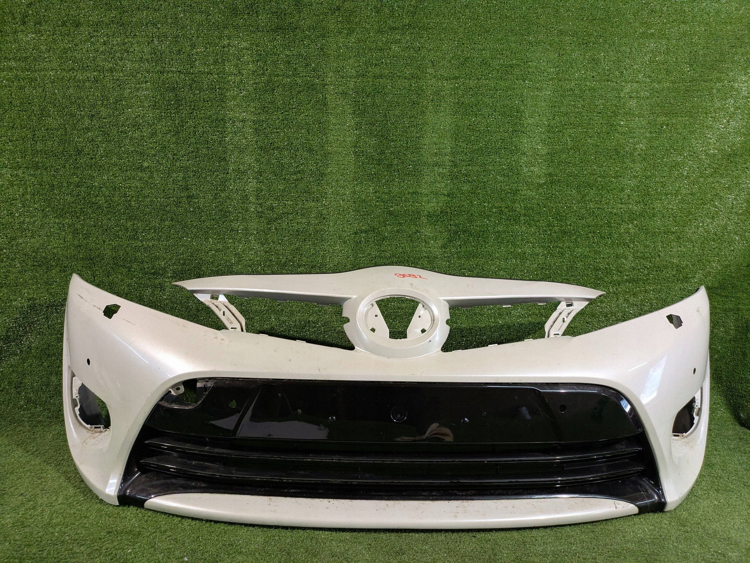 front bumper front TOYOTA VERSO LIFT 13-18 NR.Z9092