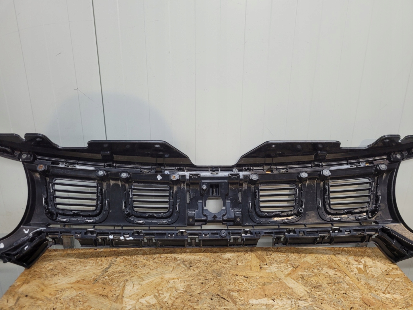 Suzuki Ignis I FH Kühlergrill FRONTGRILL Kühlergitter 7211173S07211 - Thumbnail 10