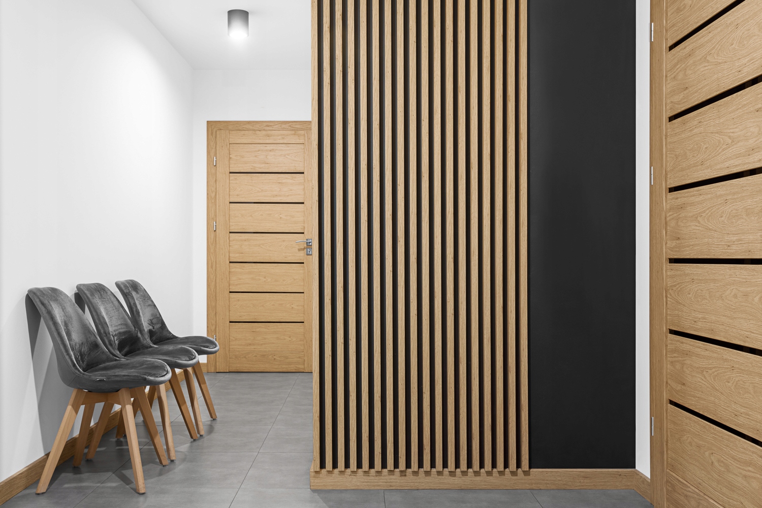 Listwa przypodłogowa MDF 8cm Dąb -Promocja ! Marka Uniprofil