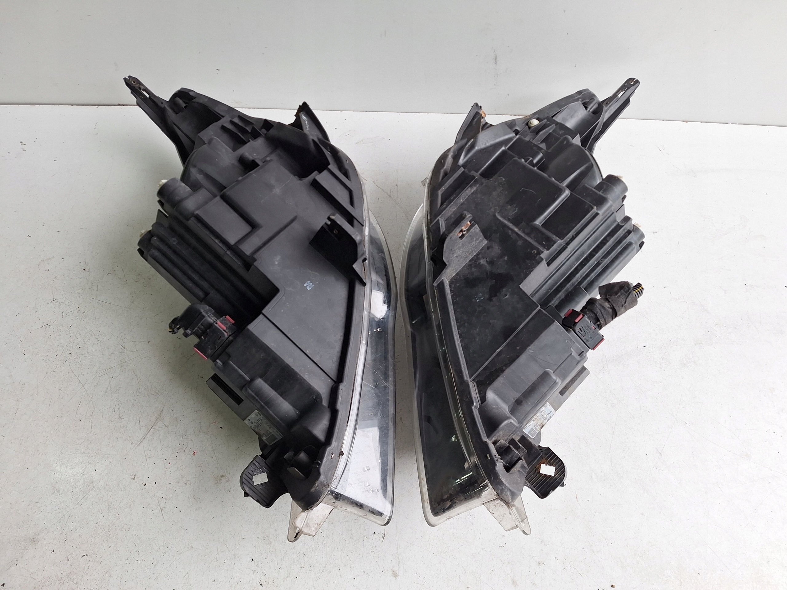 OPEL INSIGNIA A LIFT 13-17 light left + LED UK