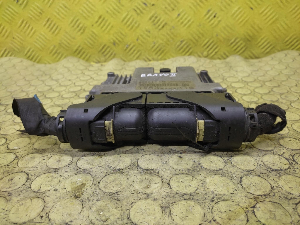 FIAT BRAVO 2 control unit of the engine 51809691