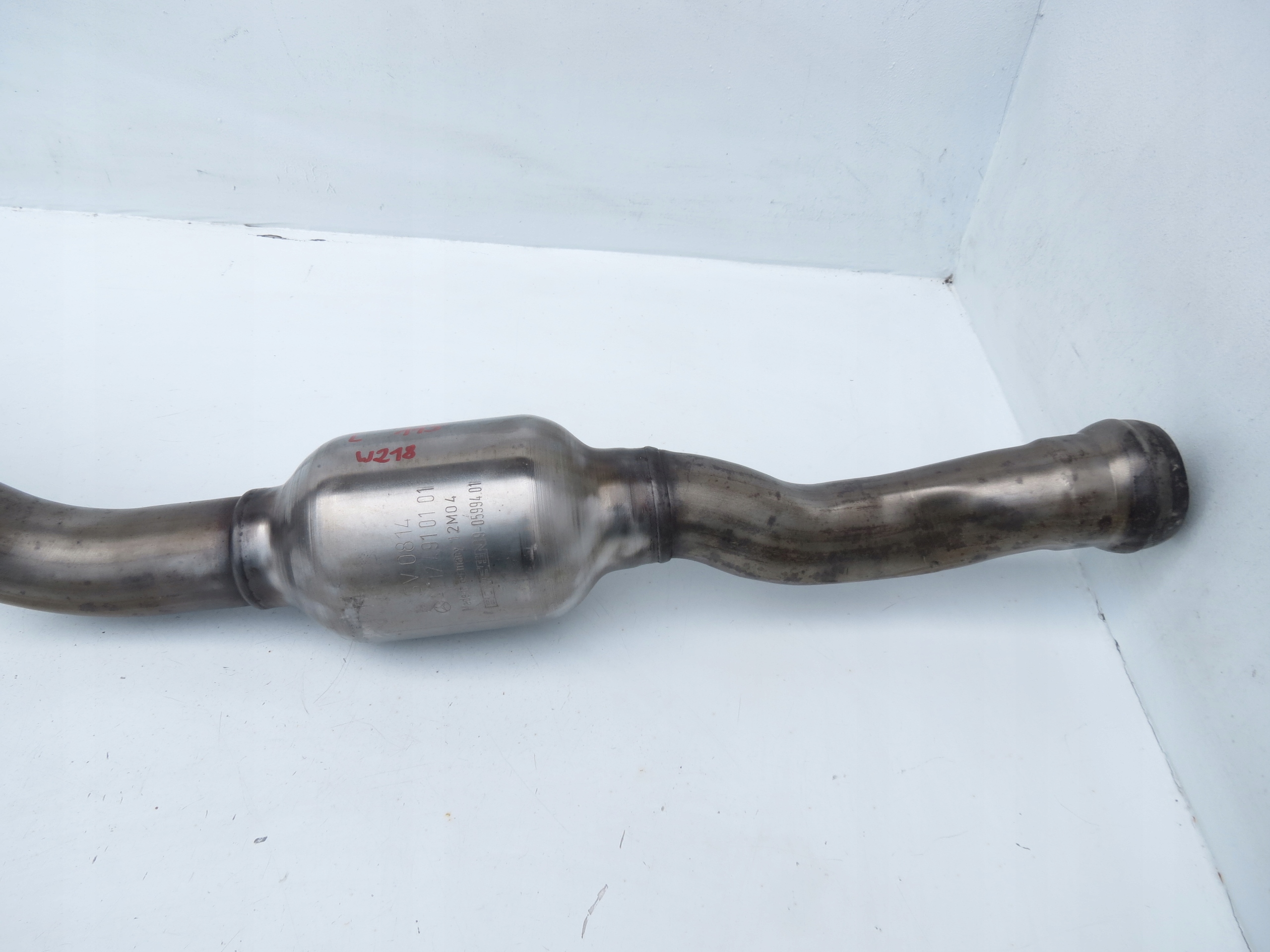 catalyst left A2124908536 MERCEDES CLS W218 4.7 V8