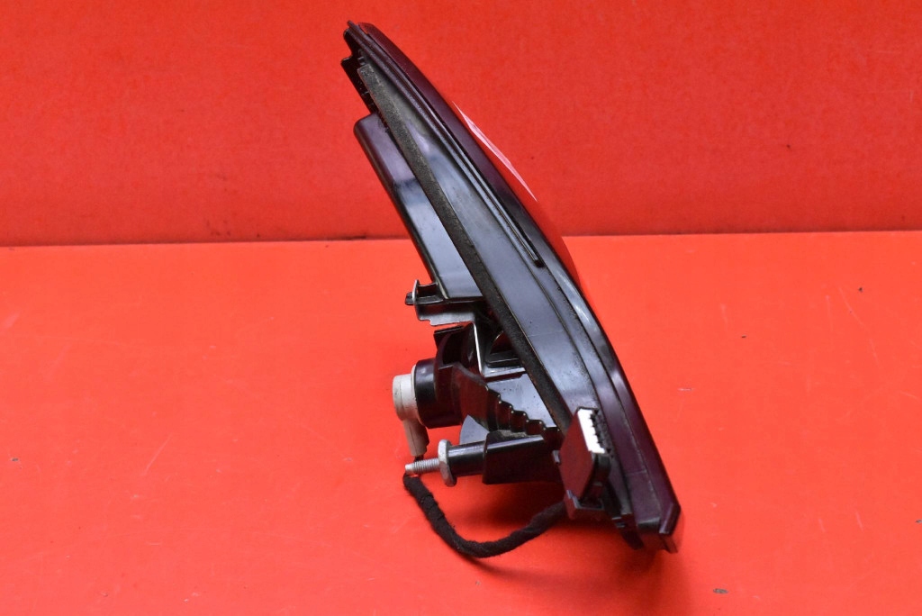 light right rear part rear 39028597 OPEL ZAFIRA C 12-16