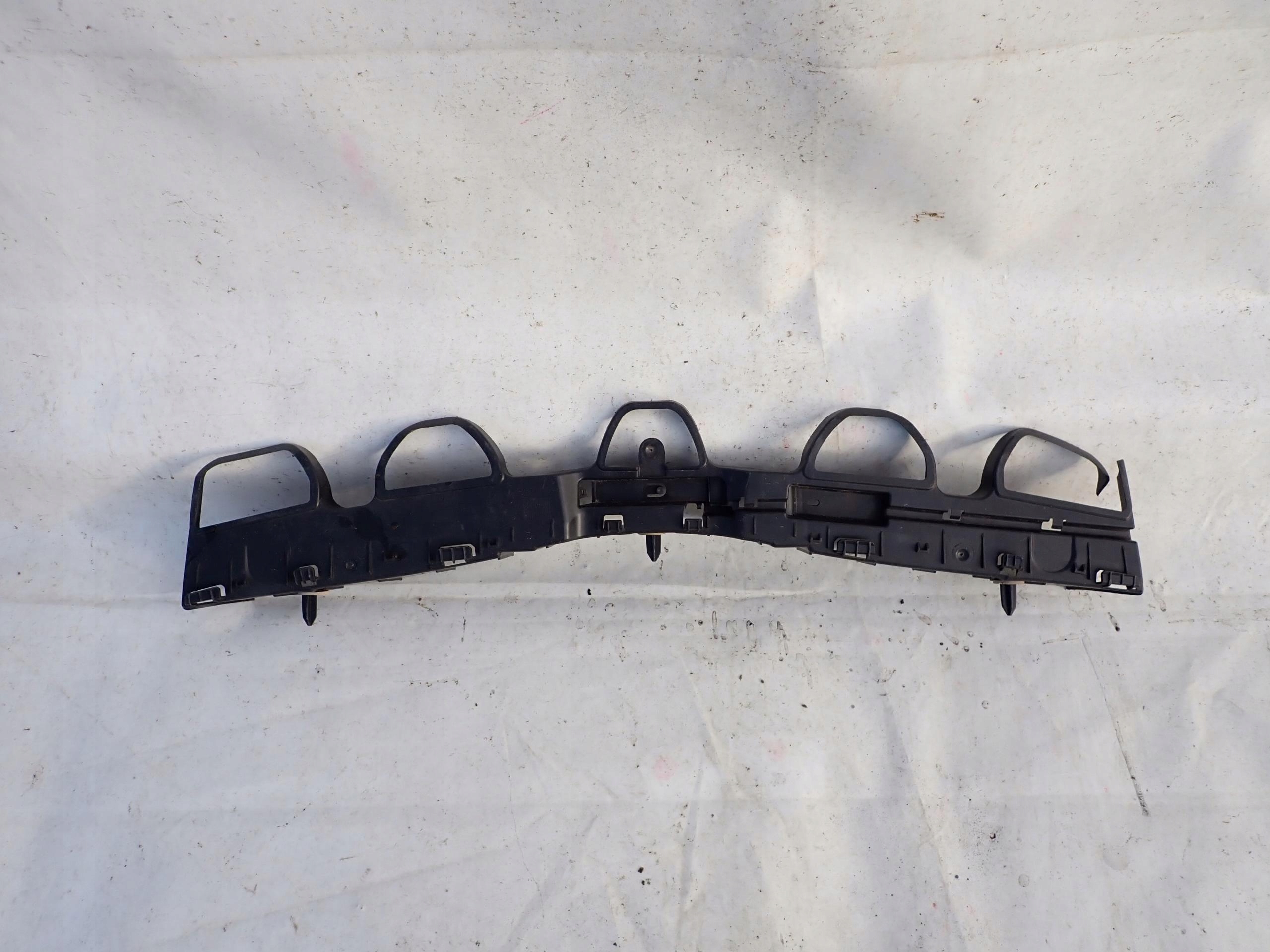 RENAULT MEGANE IV 15- Supporto staffa Paraurti posteriore