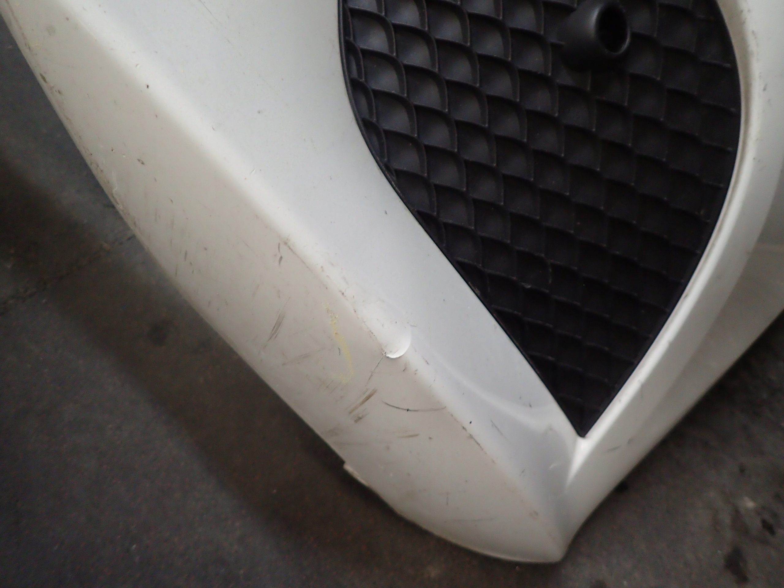 bumper front MERCEDES C KLASA W205 LIFT