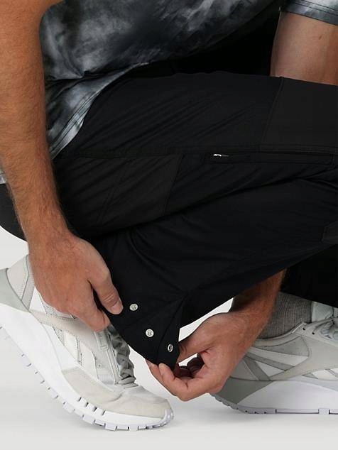 WRANGLER SOFTSHELL PANT BLACK WC3TAW100 36/32 Kolekcja ATG