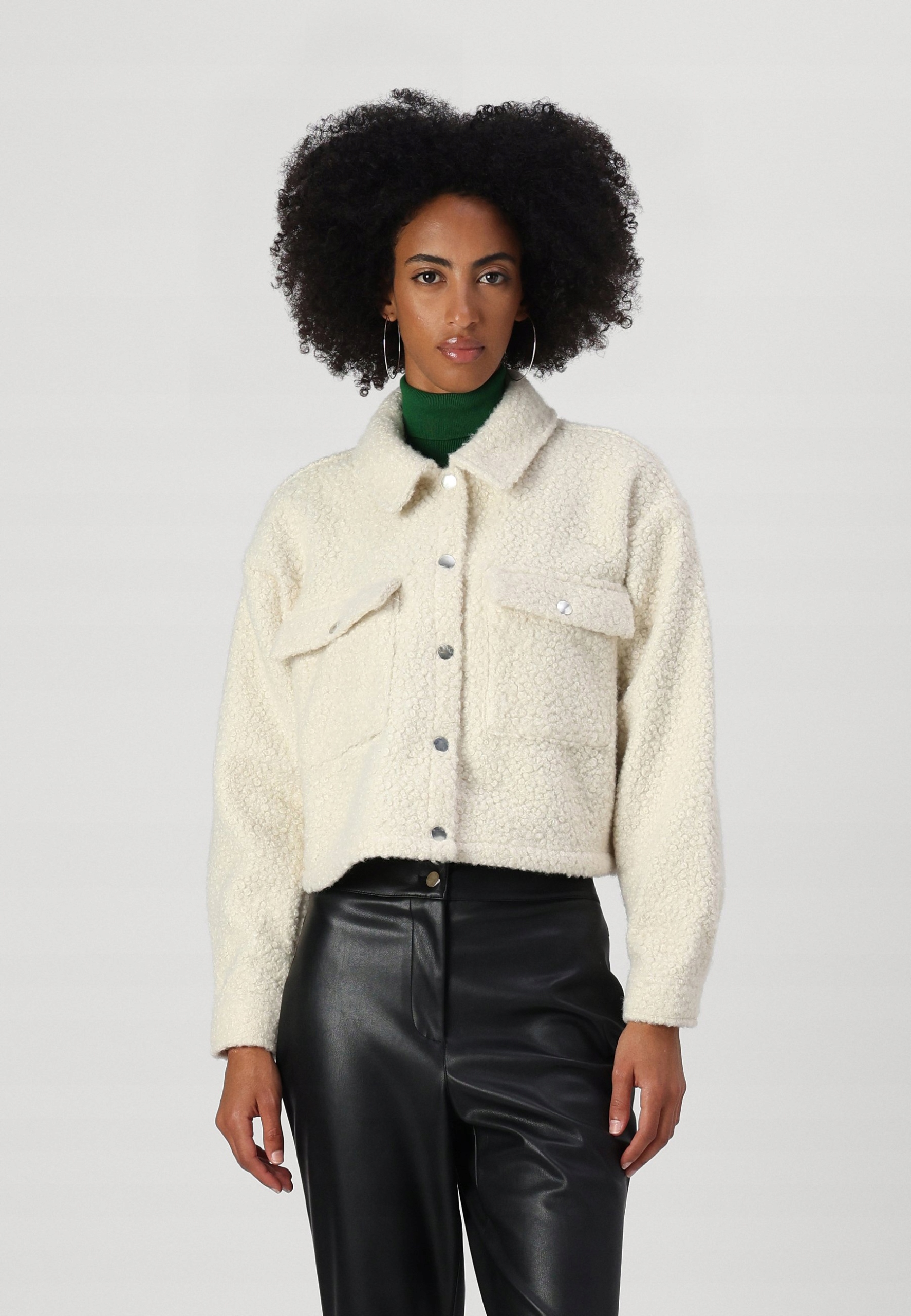 Krémová přechodová bunda Vero Moda S