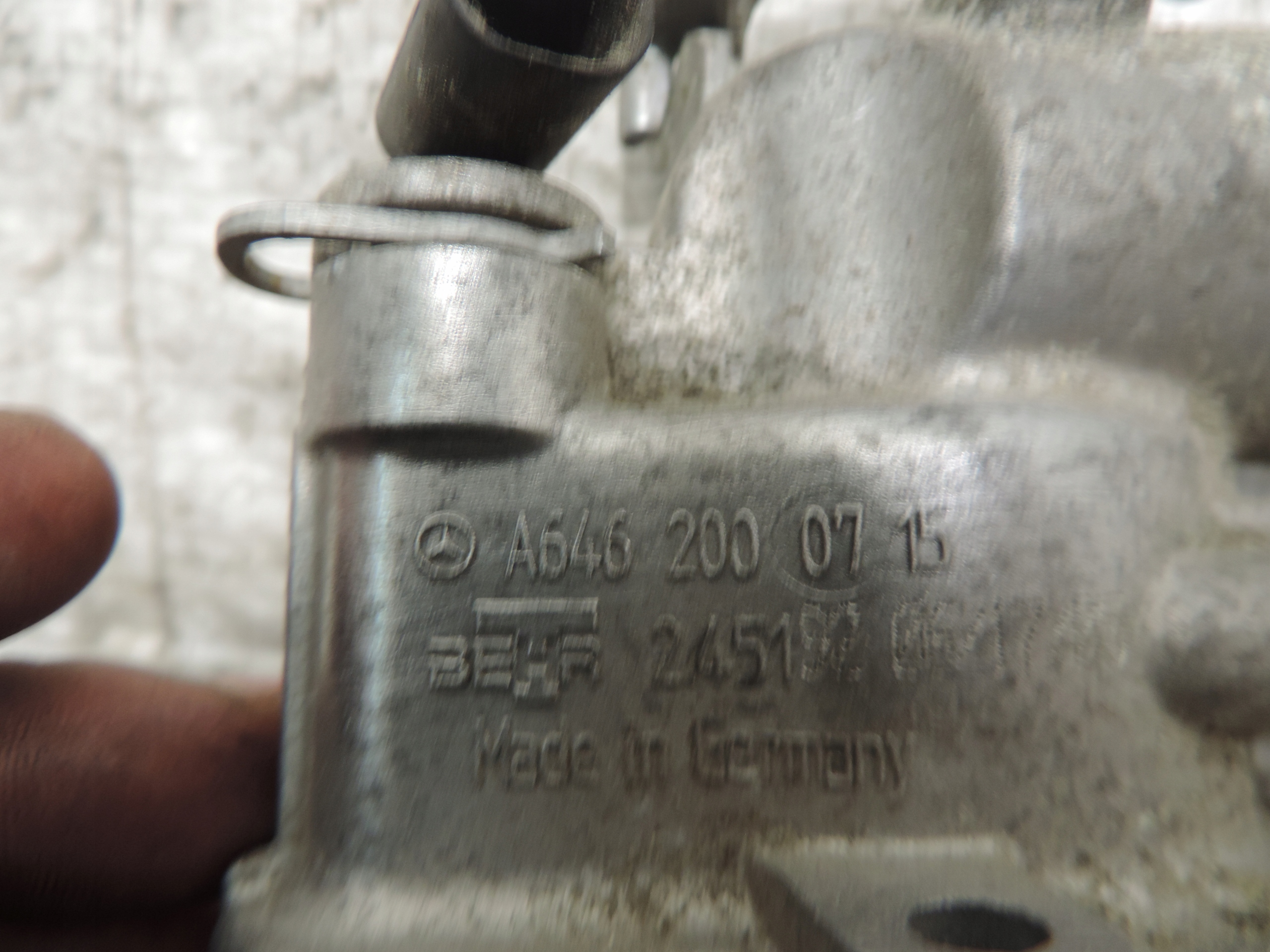 TERMOSTAT OBUDOWA MERCEDES W204 CDI A6462000715 Numer katalogowy części A 6462000715