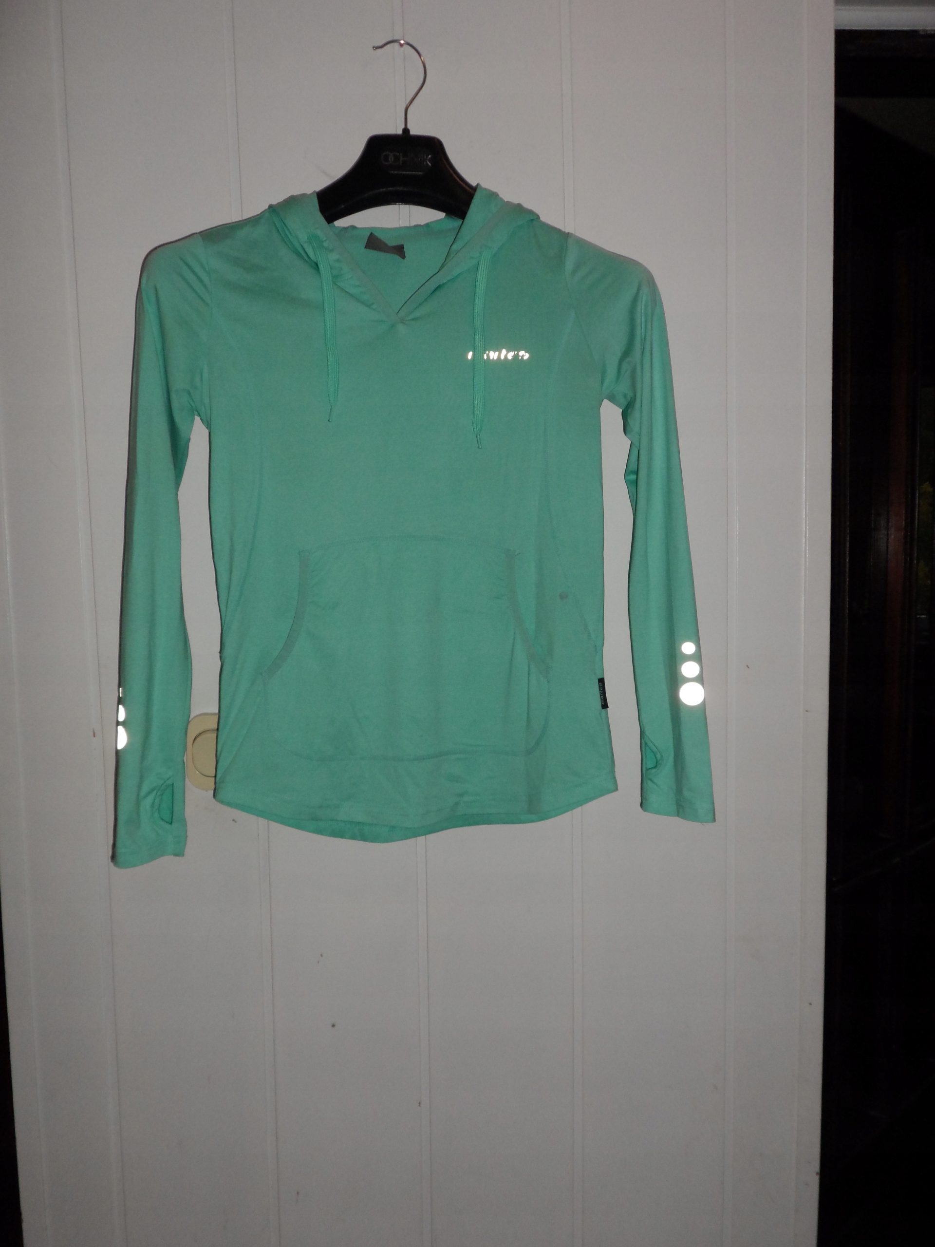 MARTES, MODNA BLUZA...