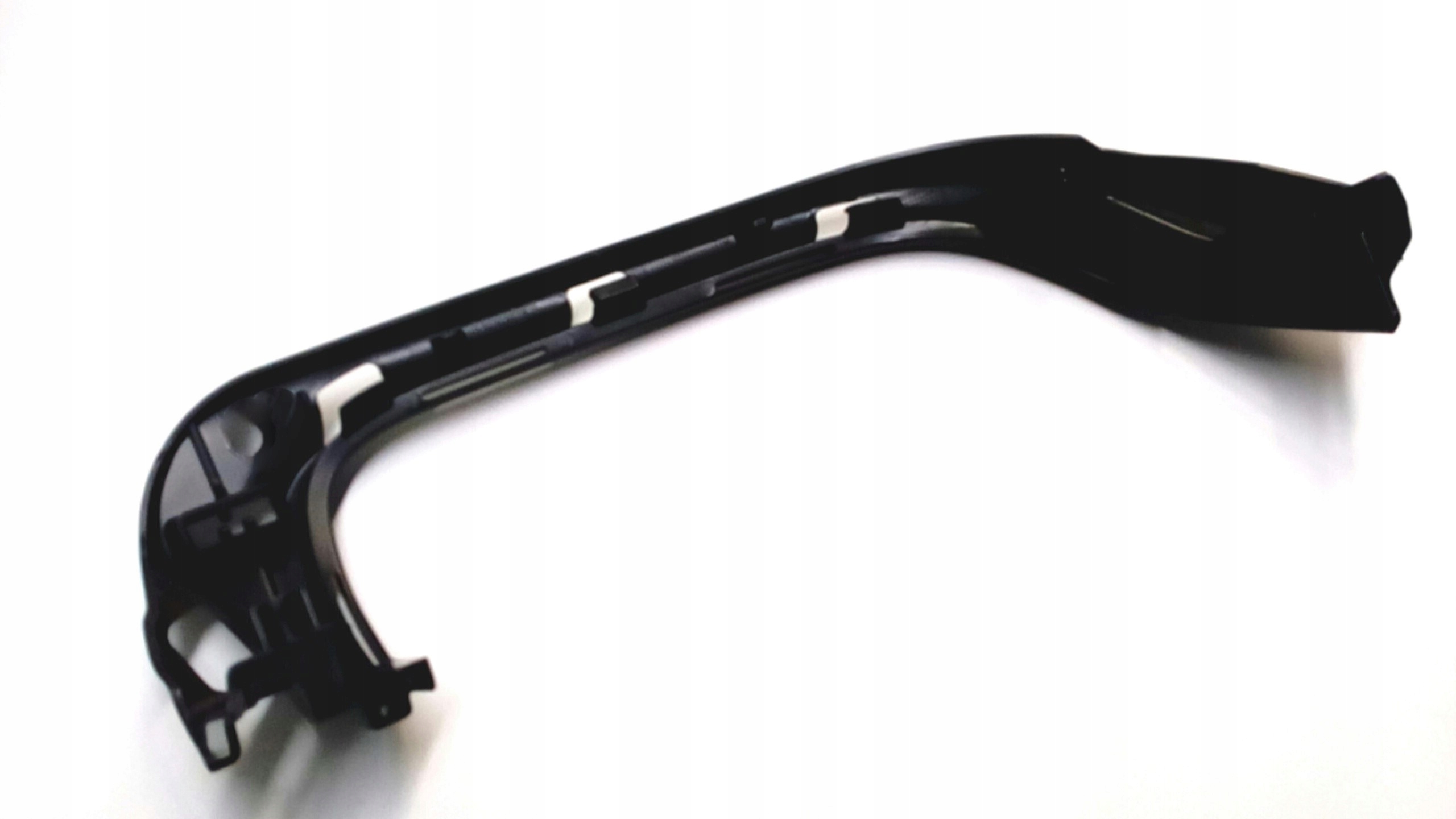 31383837 - VOLVO XC90 крепление левый наконечник выхлоп R-Design