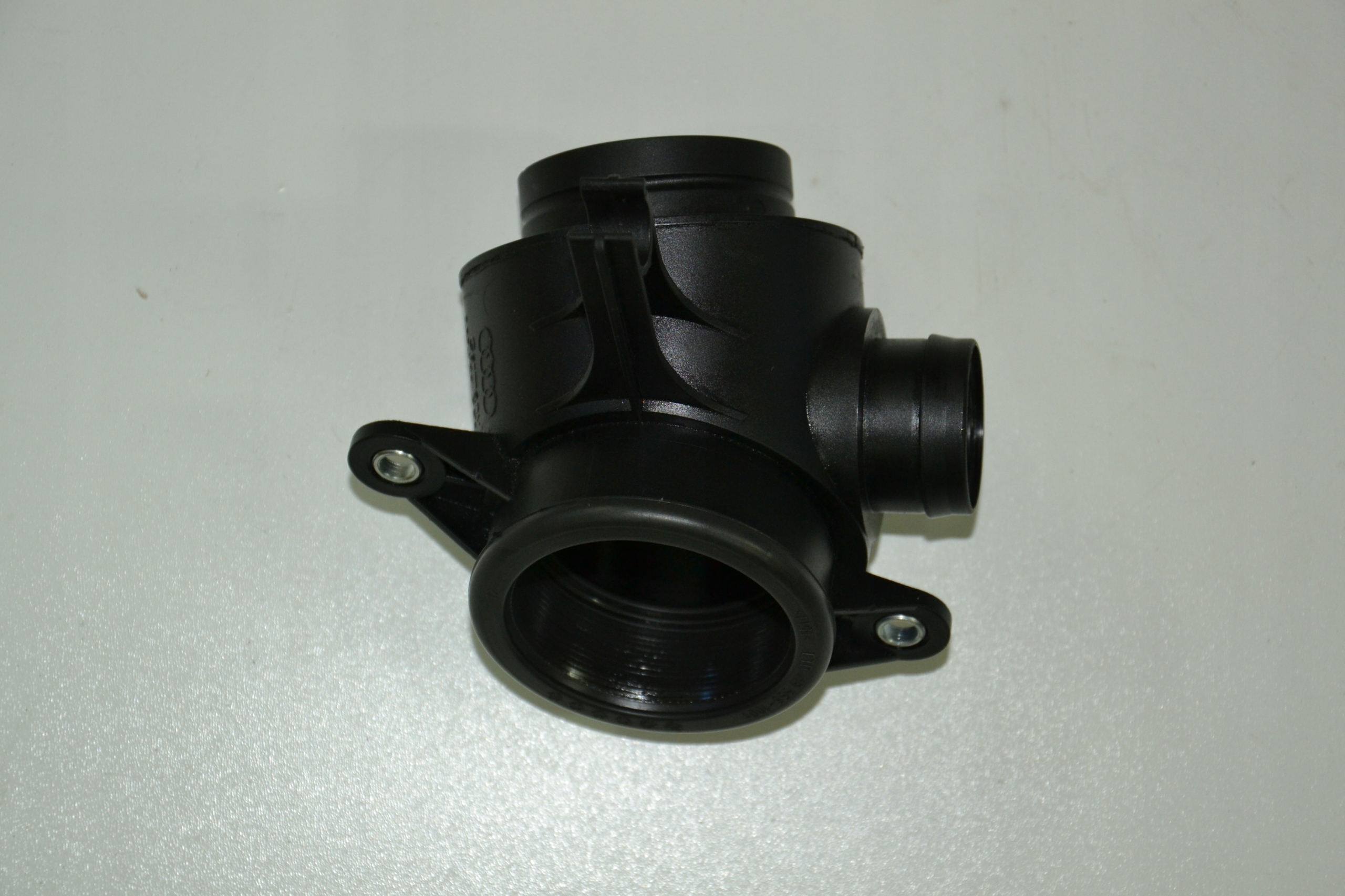 Audi A6 C7 3.0 TDI króciec turbiny 059129955AE